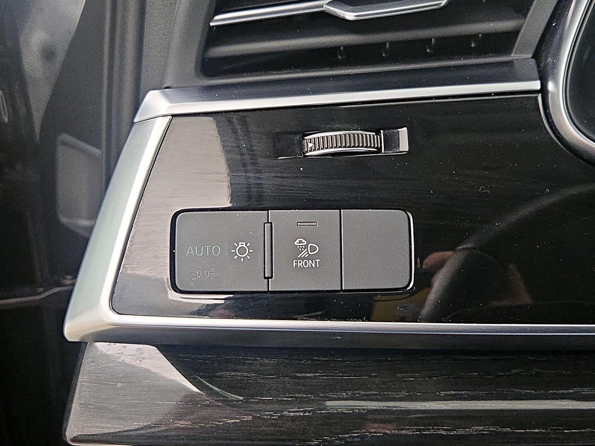 Thumbnail: 2024 Audi Q7 - 13