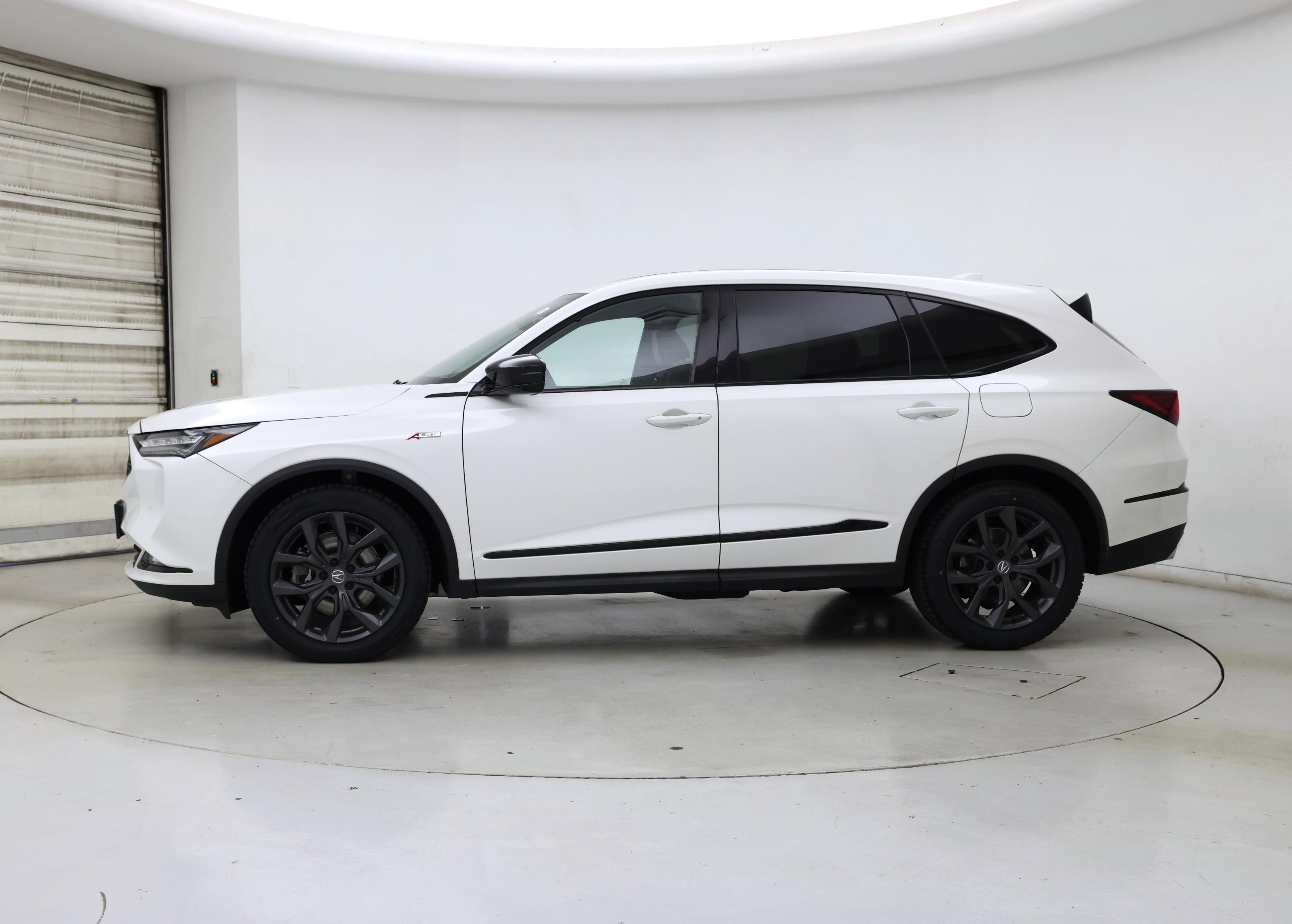 Thumbnail: 2023 Acura MDX - 3