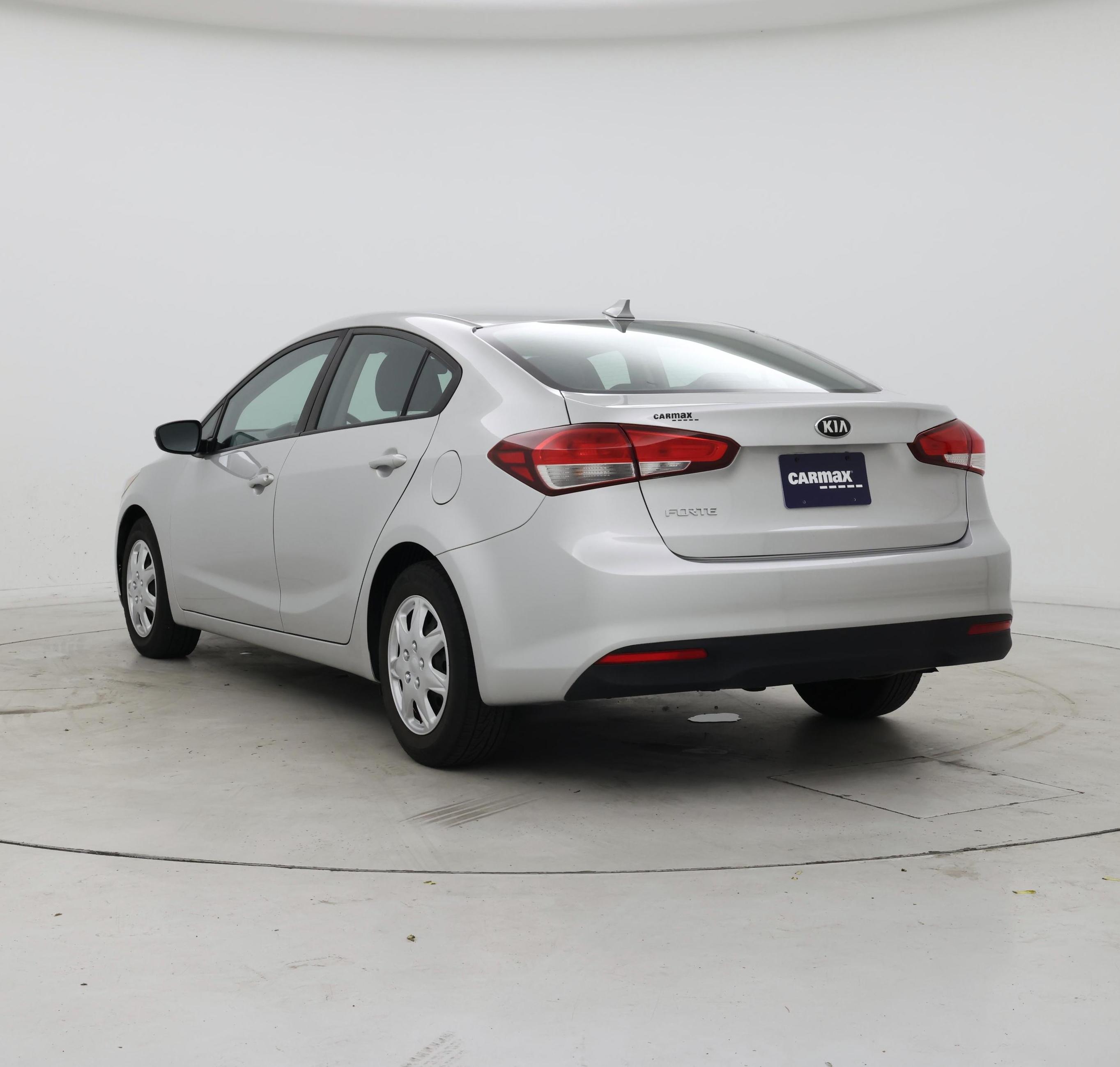 Thumbnail: 2018 Kia Forte - 2