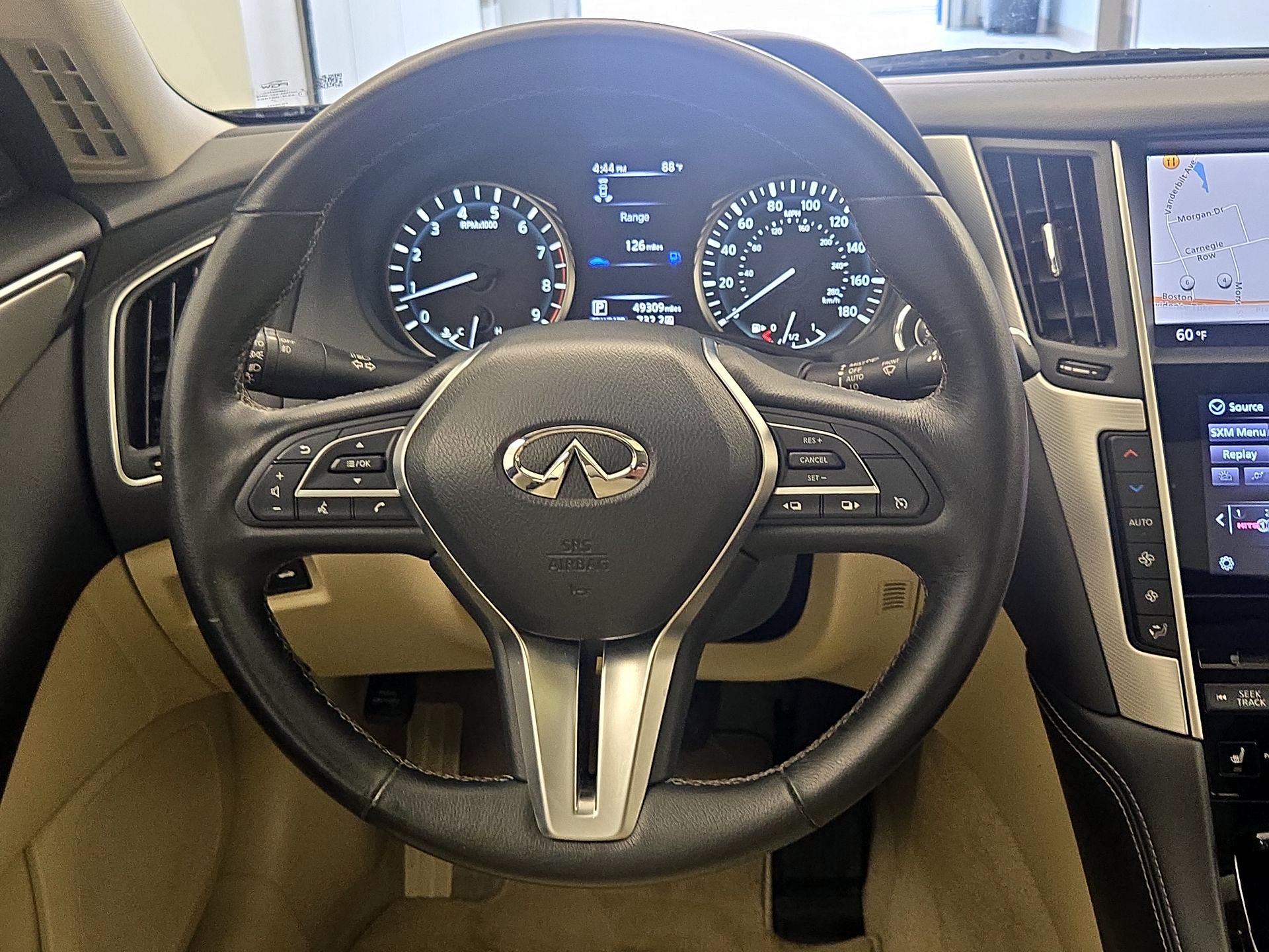 Thumbnail: 2020 INFINITI Q50 - 10