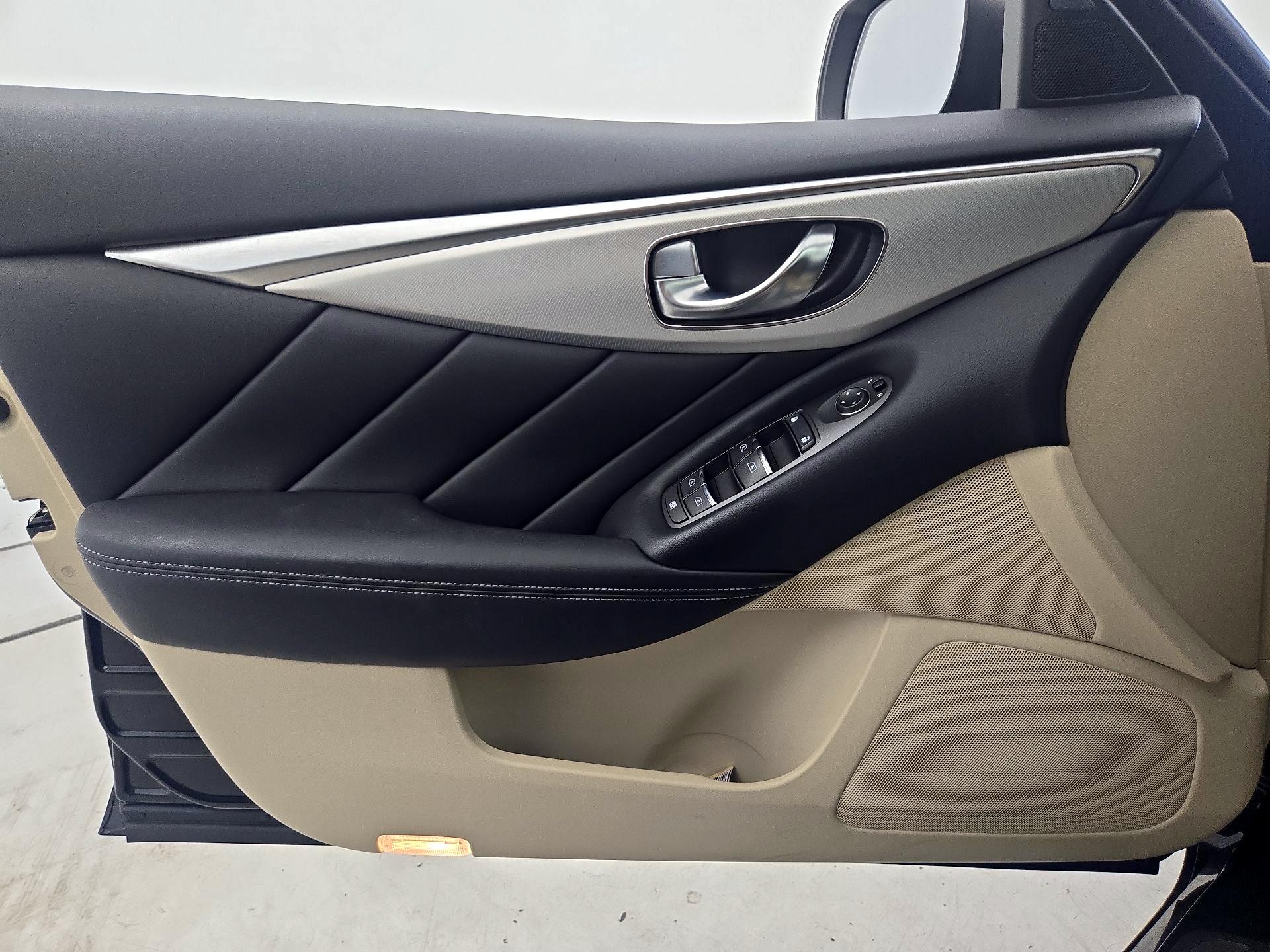 Thumbnail: 2020 INFINITI Q50 - 12