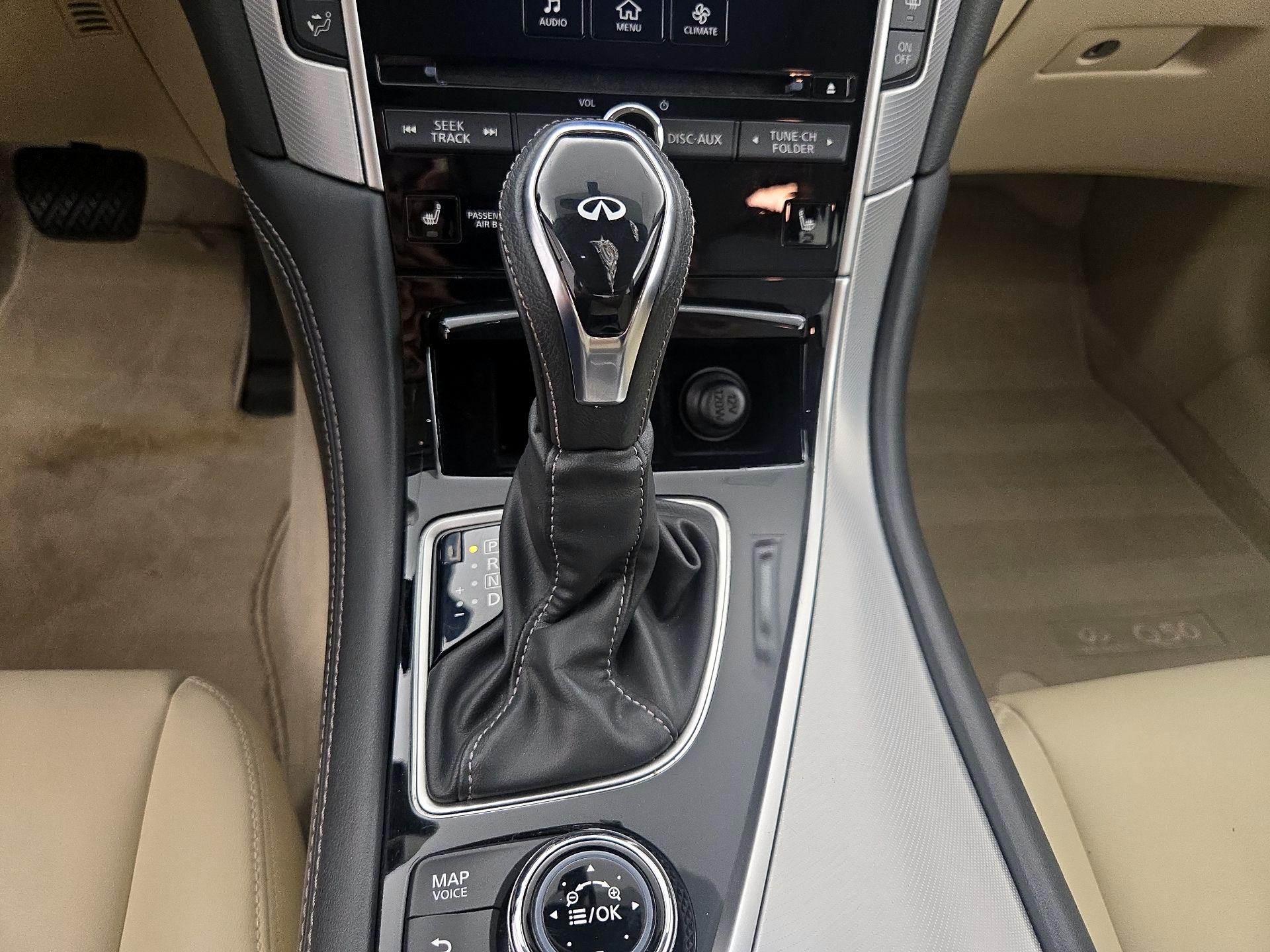 Thumbnail: 2020 INFINITI Q50 - 18