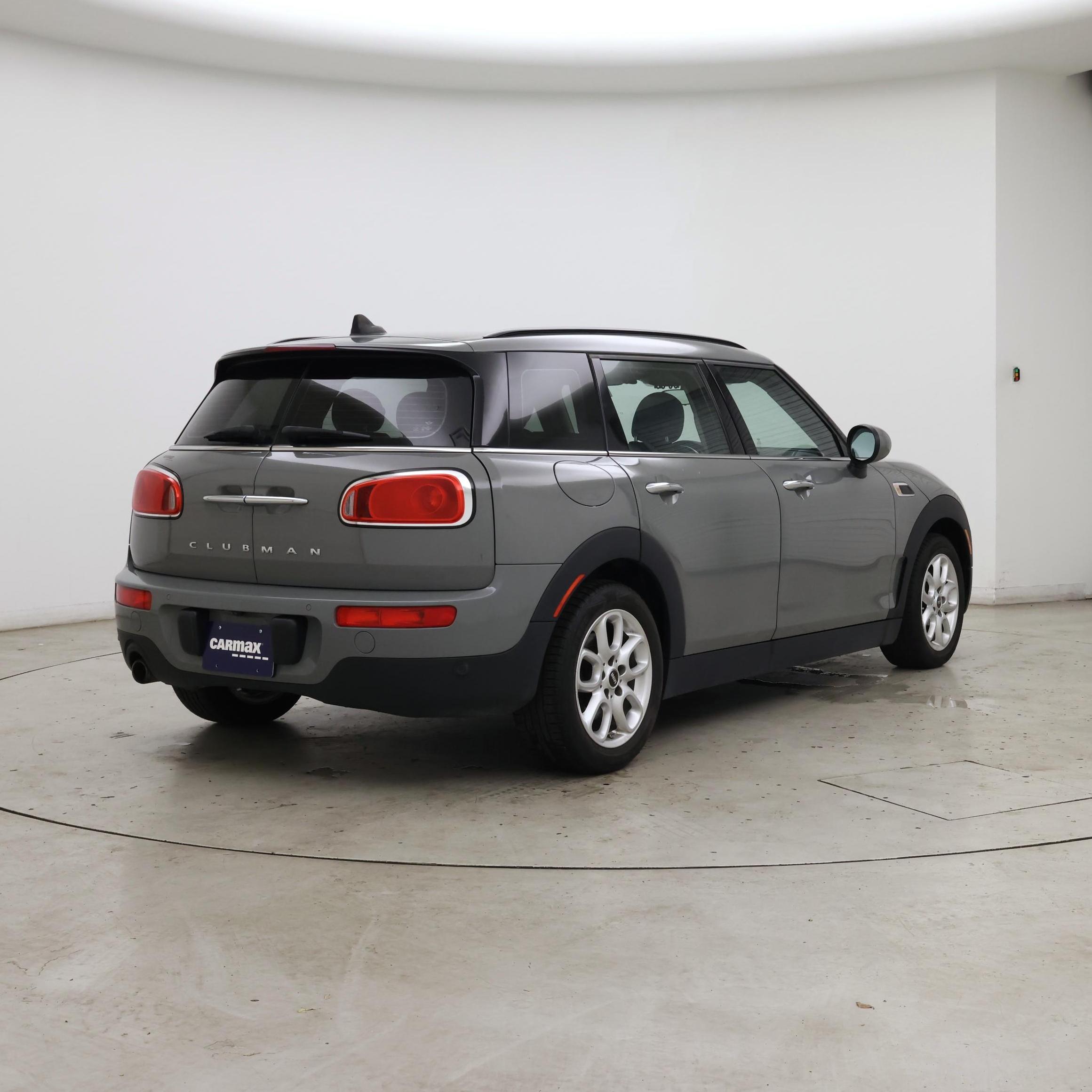Thumbnail: 2019 MINI Cooper Clubman - 8