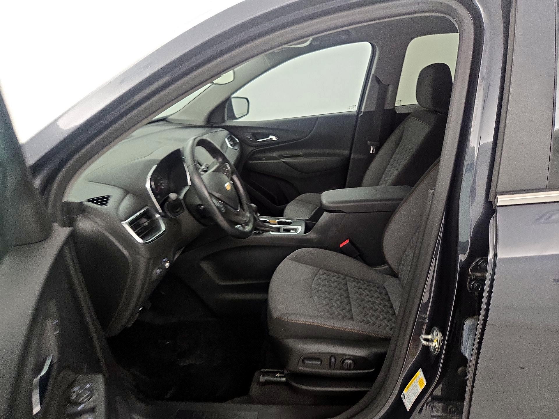 Thumbnail: 2023 Chevrolet Equinox - 11