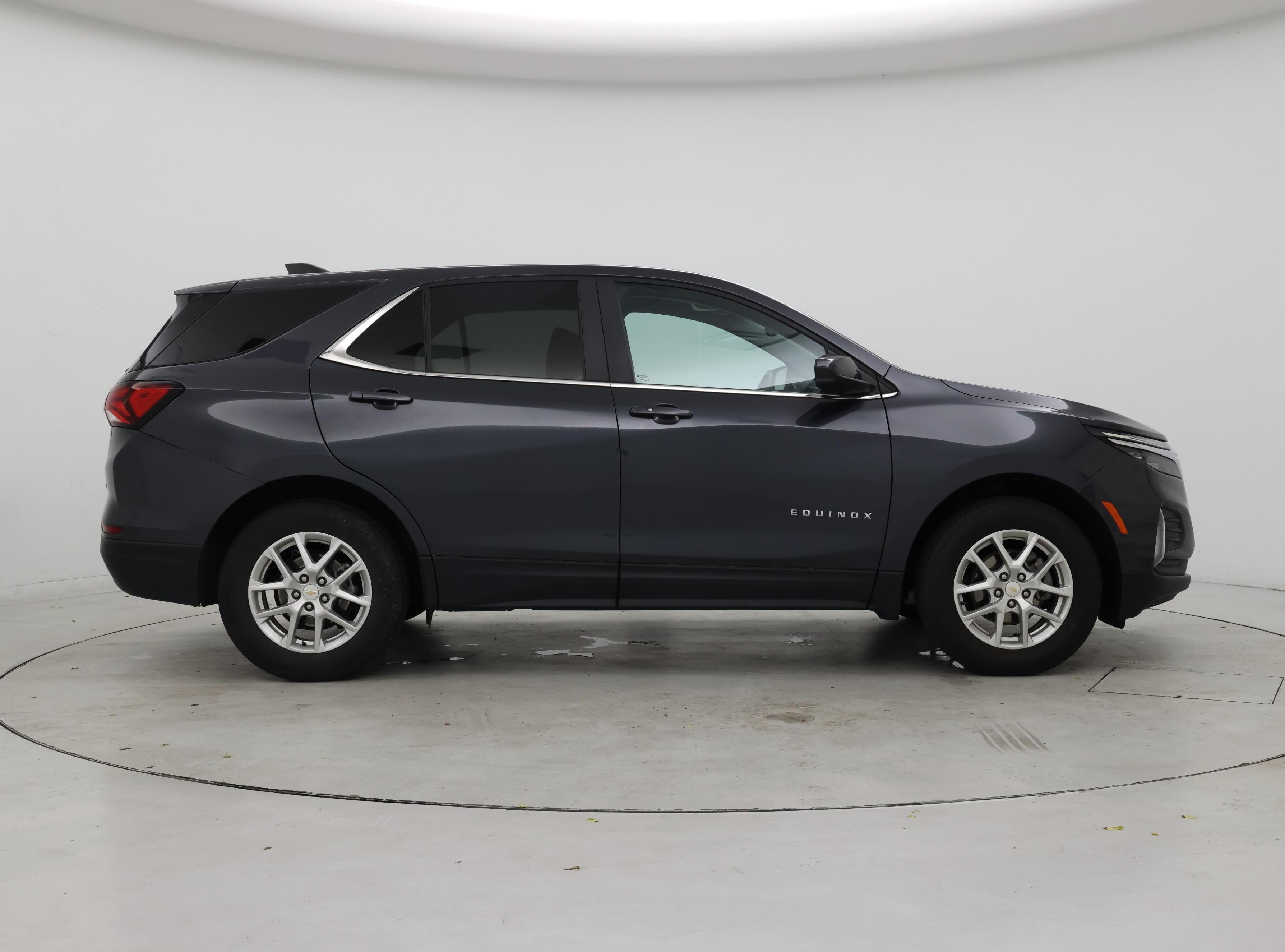 Thumbnail: 2023 Chevrolet Equinox - 7