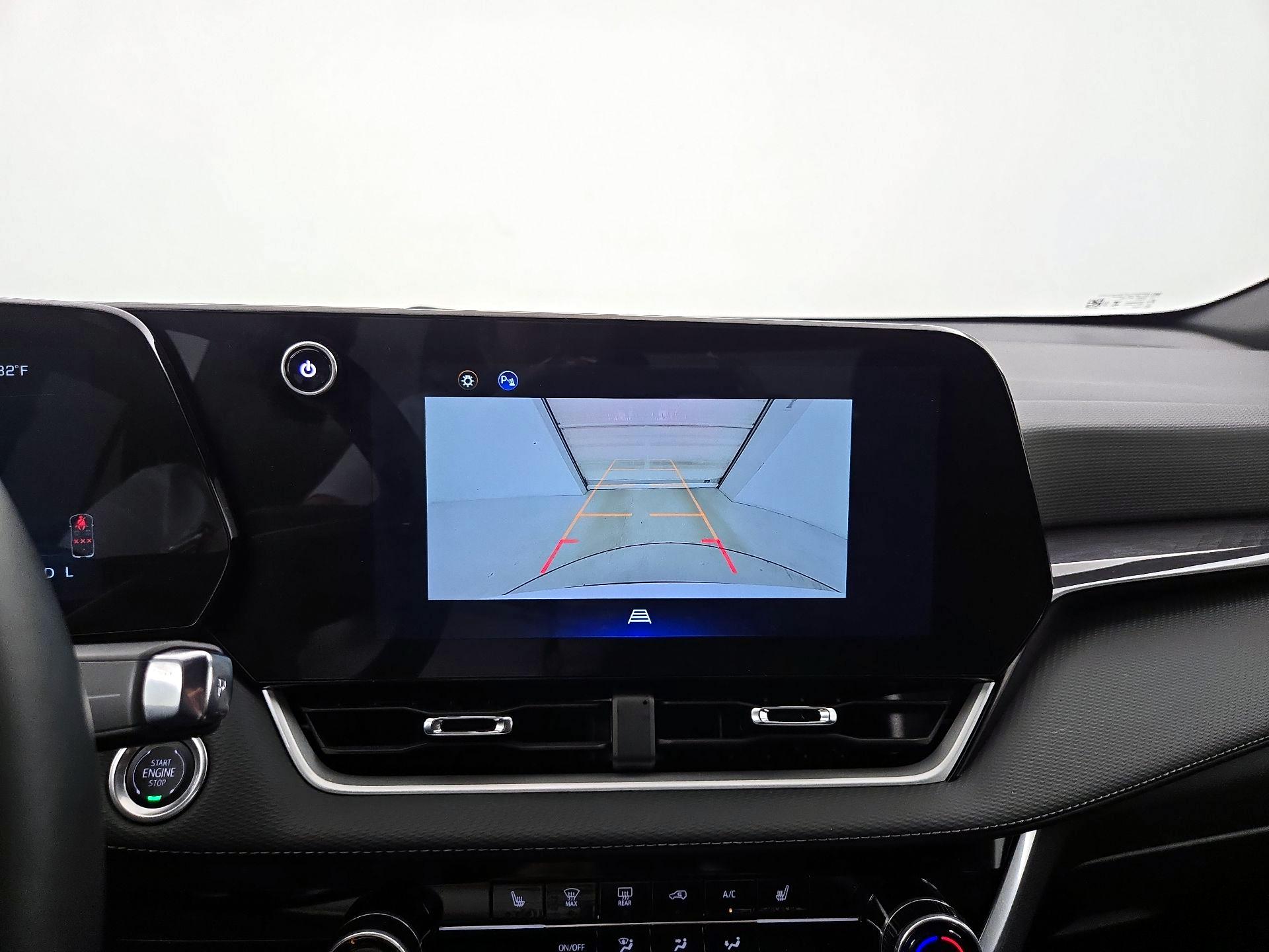 Thumbnail: 2025 Chevrolet Equinox - 15