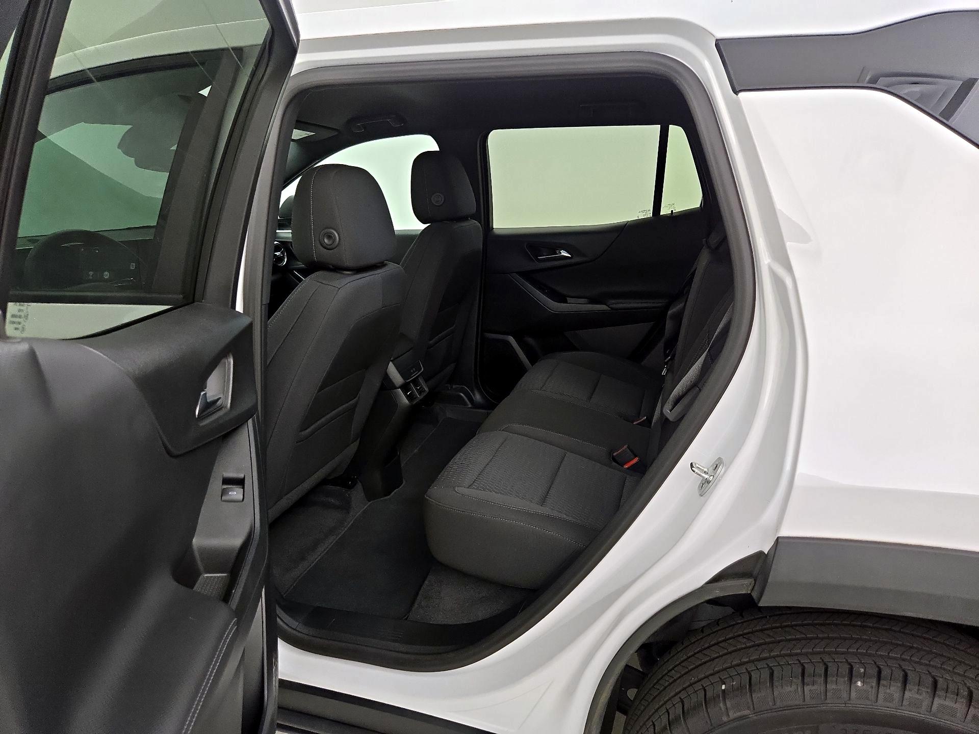 Thumbnail: 2025 Chevrolet Equinox - 20