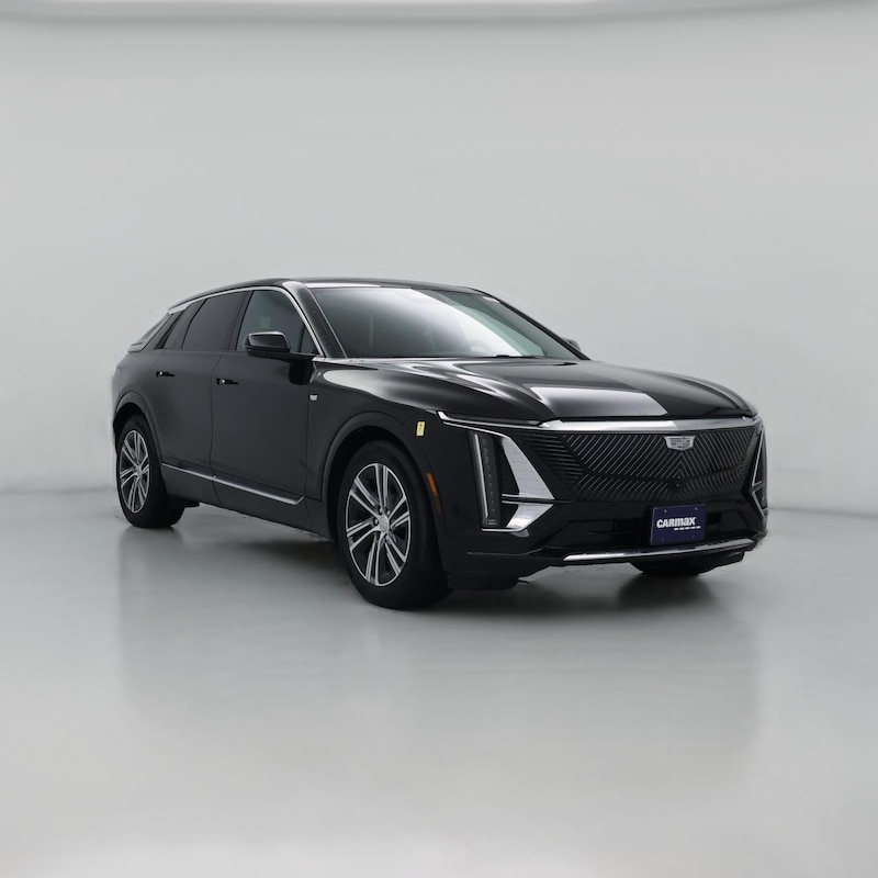 2024 Cadillac LYRIQ Luxury 2