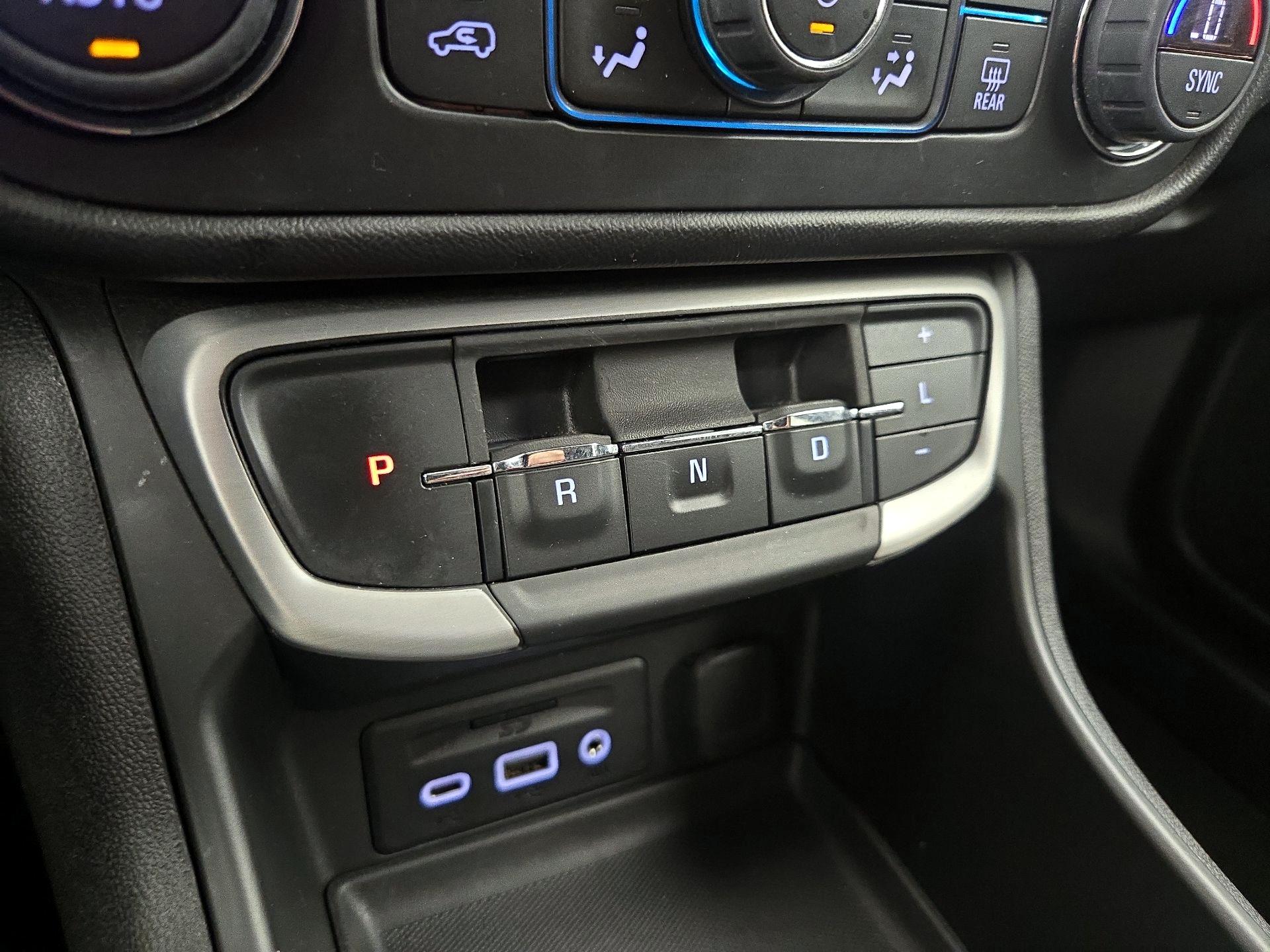 Thumbnail: 2023 GMC Terrain - 18