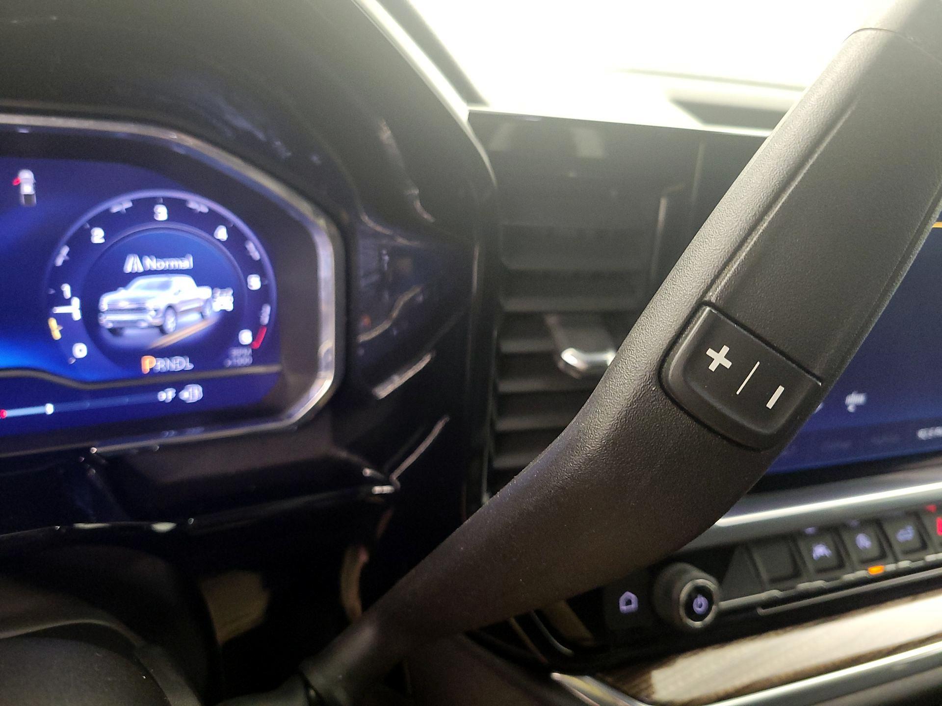 Thumbnail: 2023 Chevrolet Silverado 1500 - 18