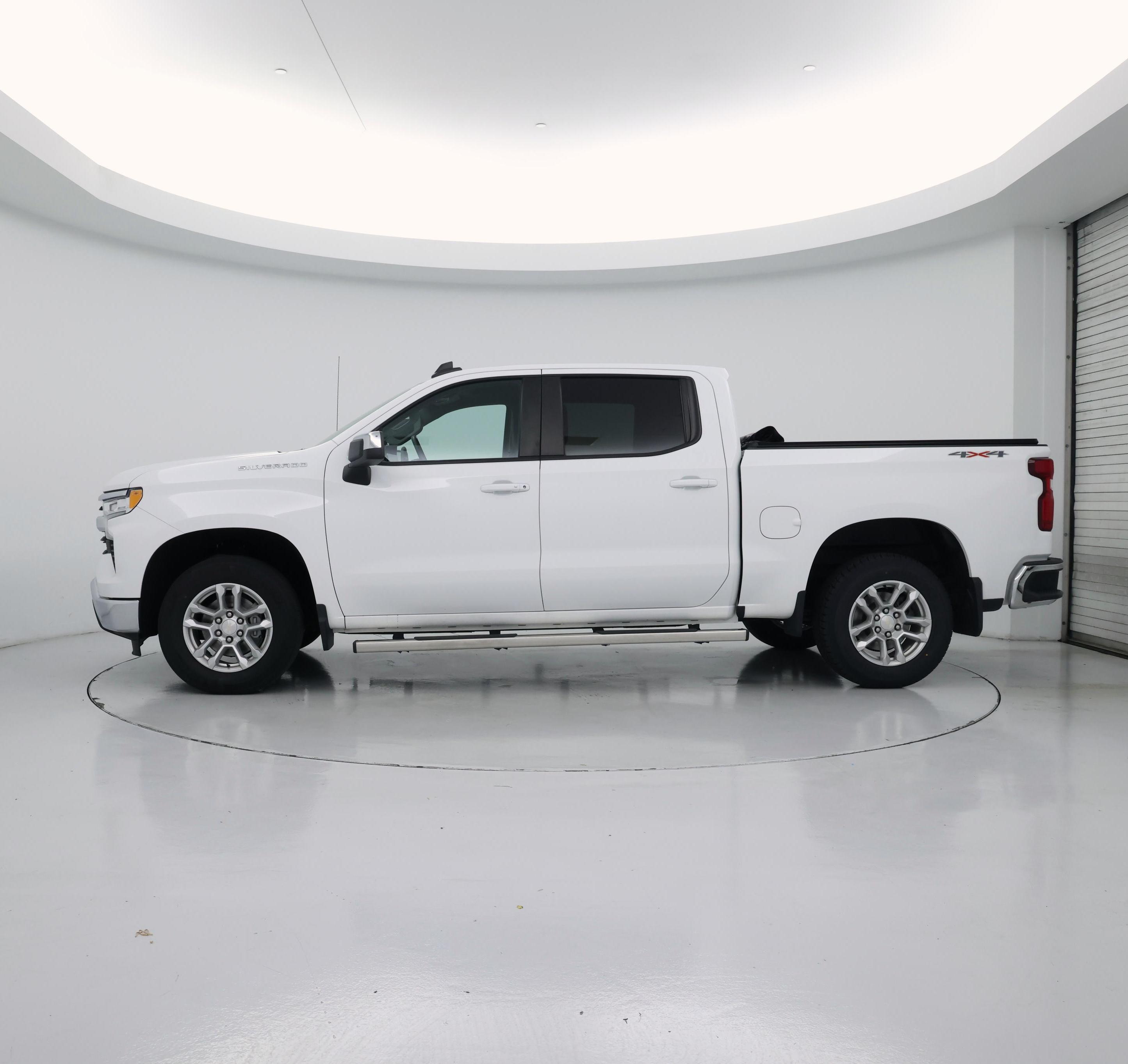 Thumbnail: 2023 Chevrolet Silverado 1500 - 3
