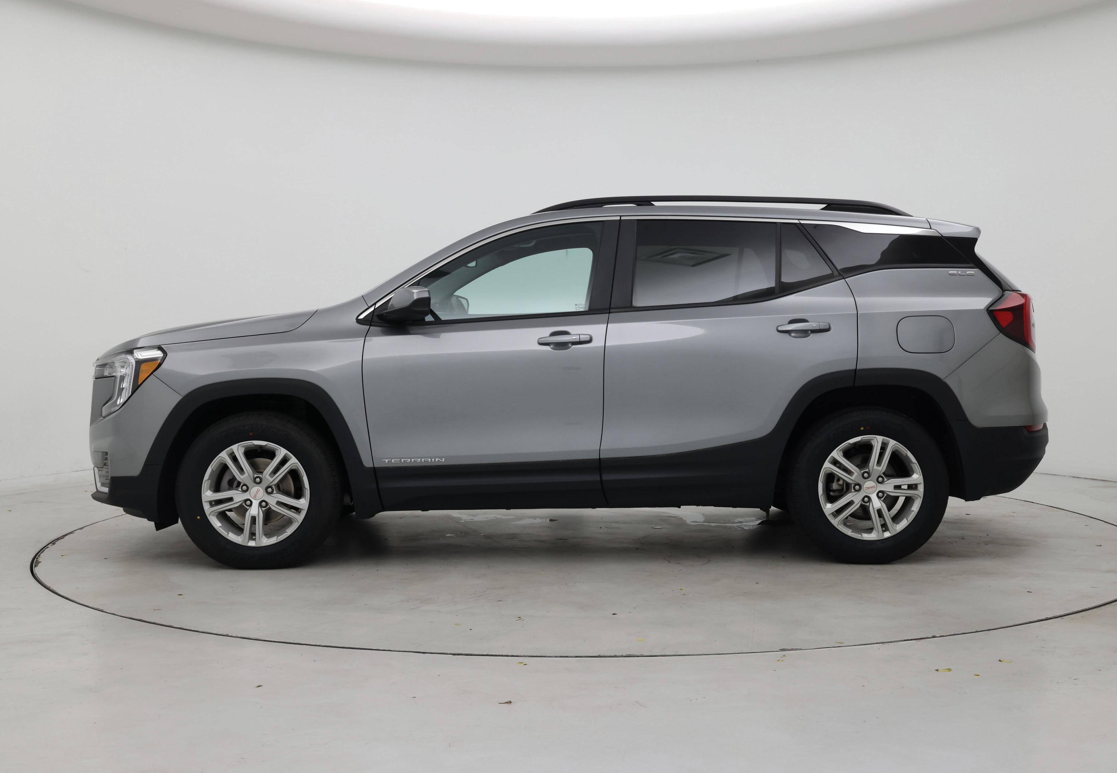 Thumbnail: 2023 GMC Terrain - 3