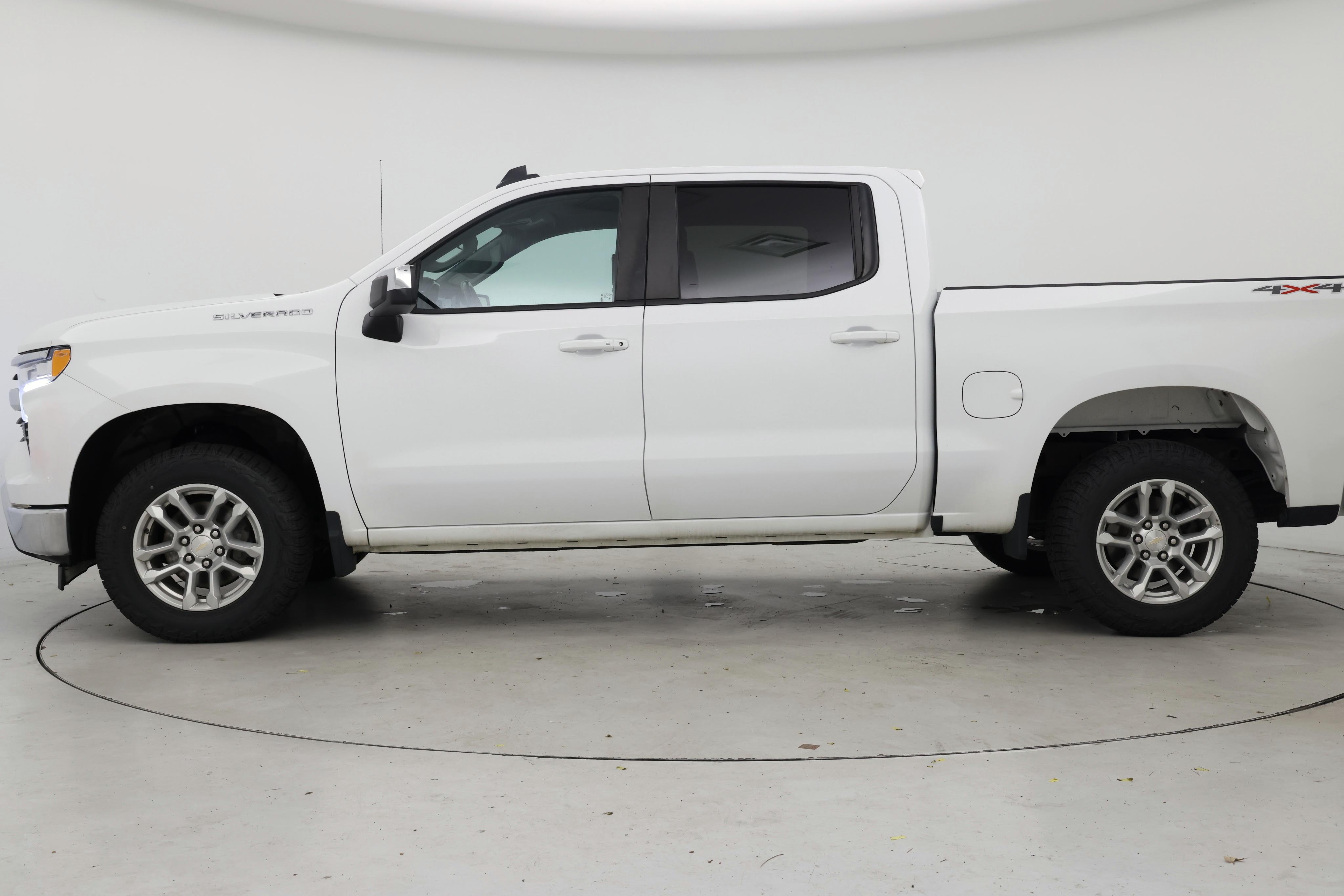 Thumbnail: 2023 Chevrolet Silverado 1500 - 3
