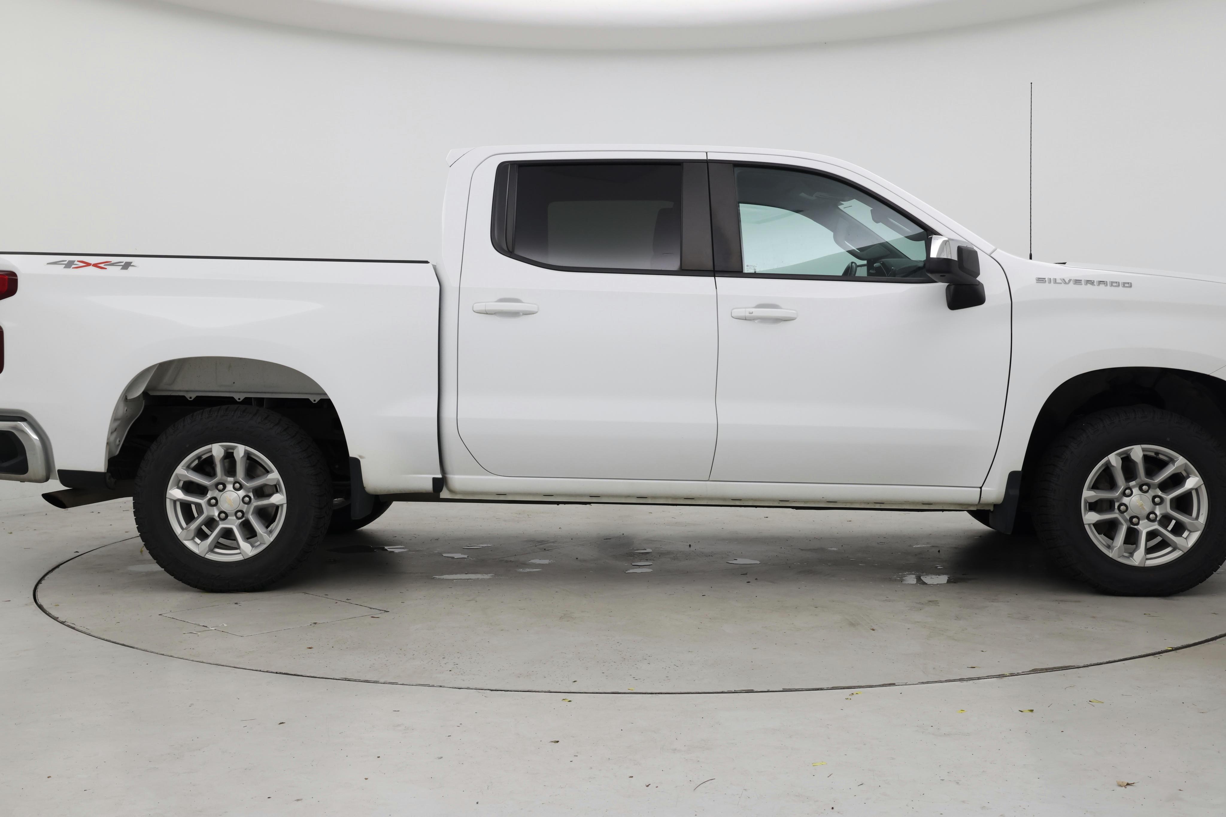 Thumbnail: 2023 Chevrolet Silverado 1500 - 7