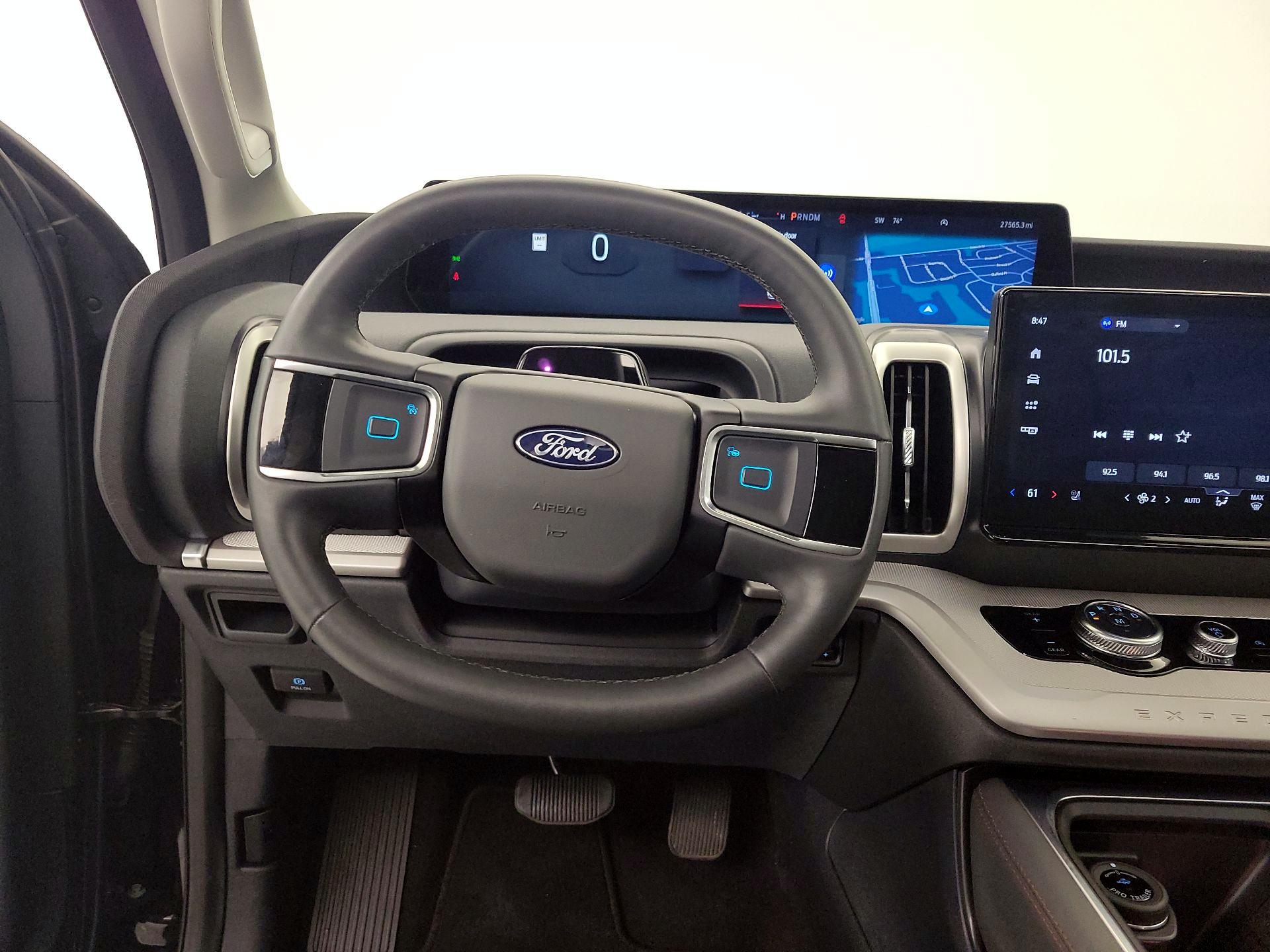 Thumbnail: 2025 Ford Expedition MAX - 10