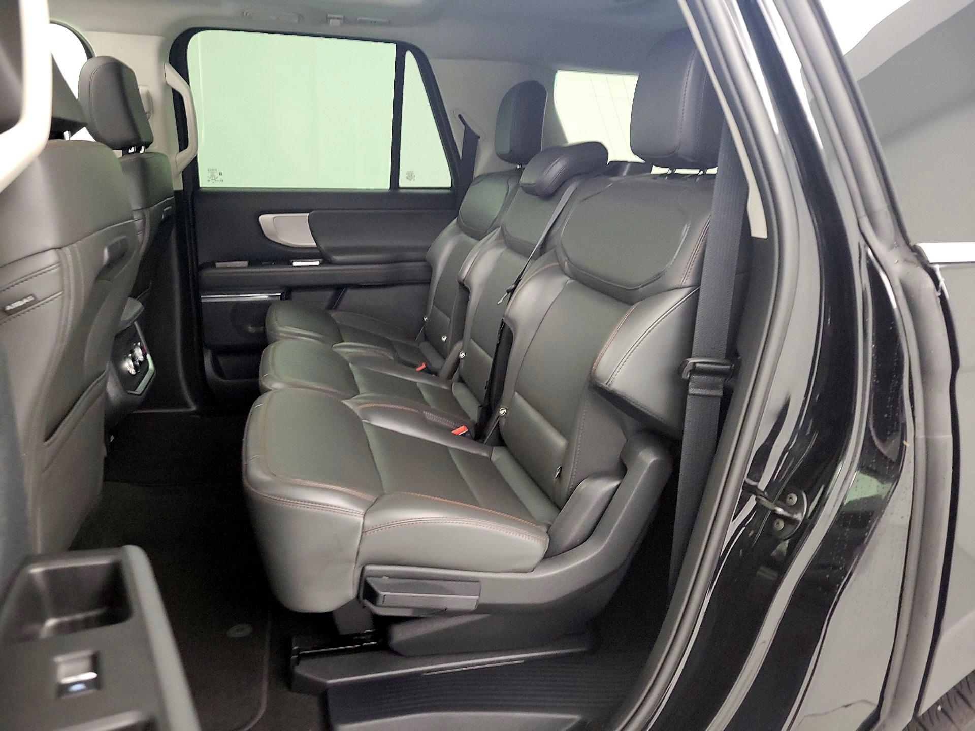 Thumbnail: 2025 Ford Expedition MAX - 20