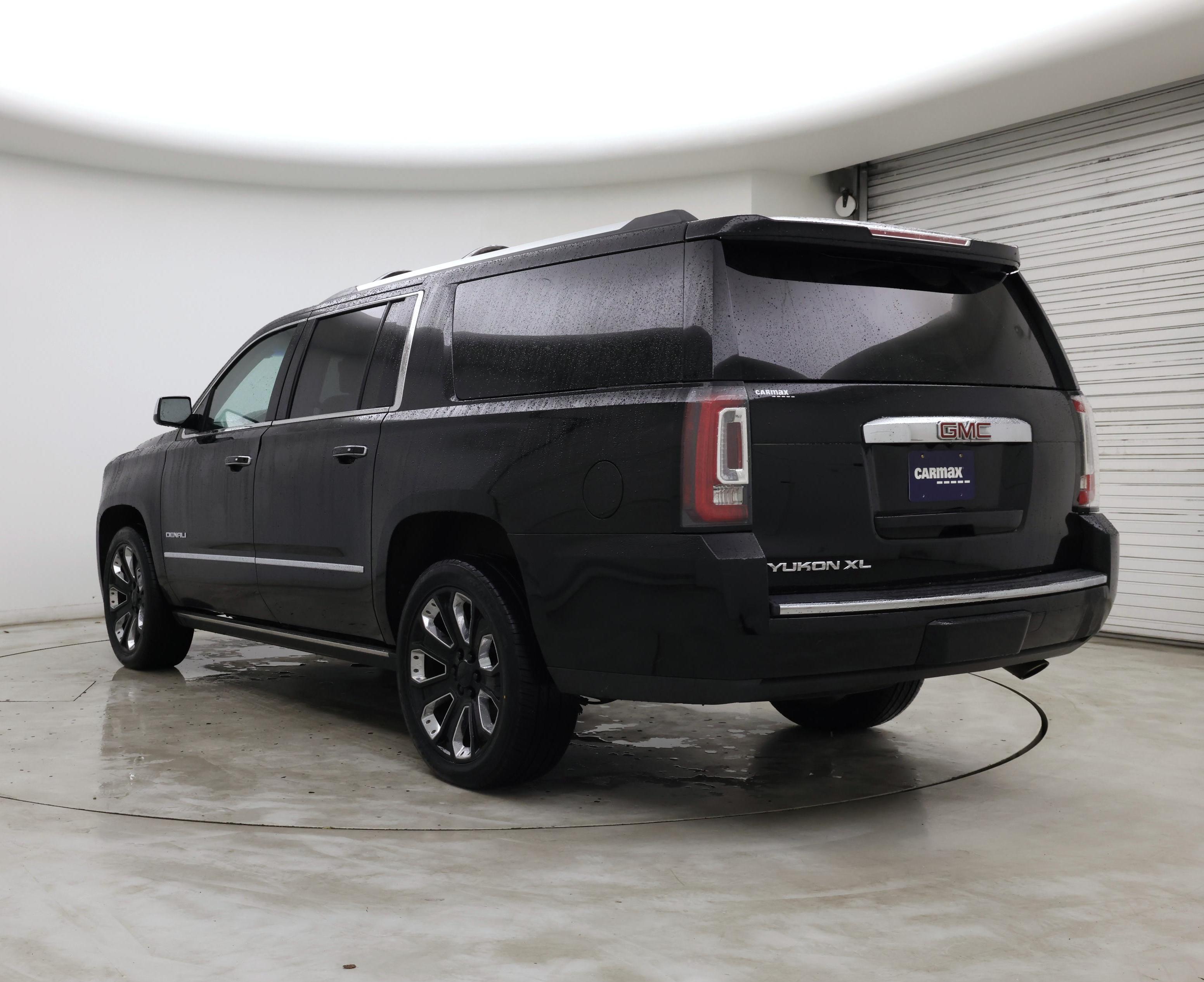Thumbnail: 2019 GMC Yukon XL - 2