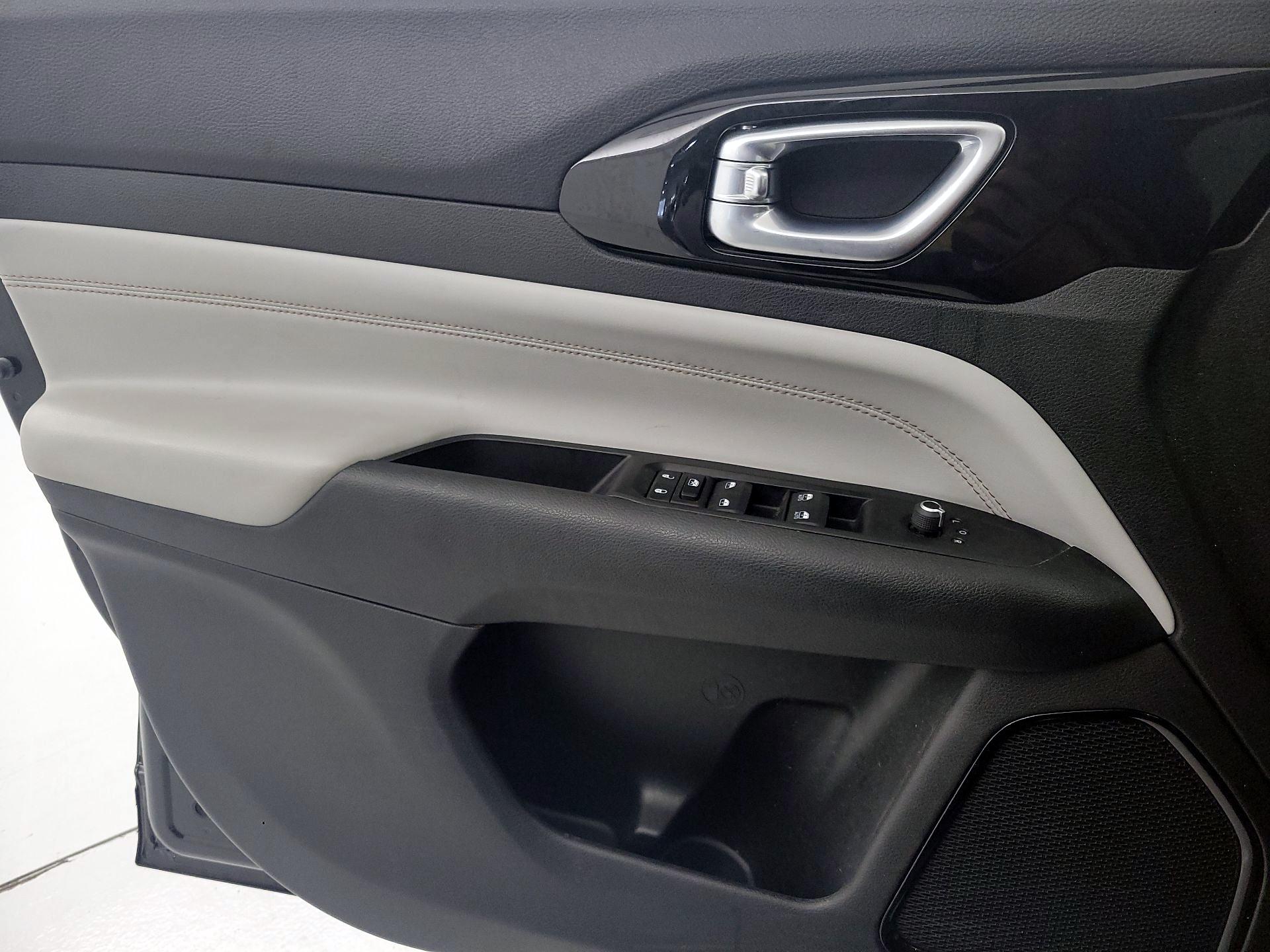 Thumbnail: 2022 Jeep Compass - 12