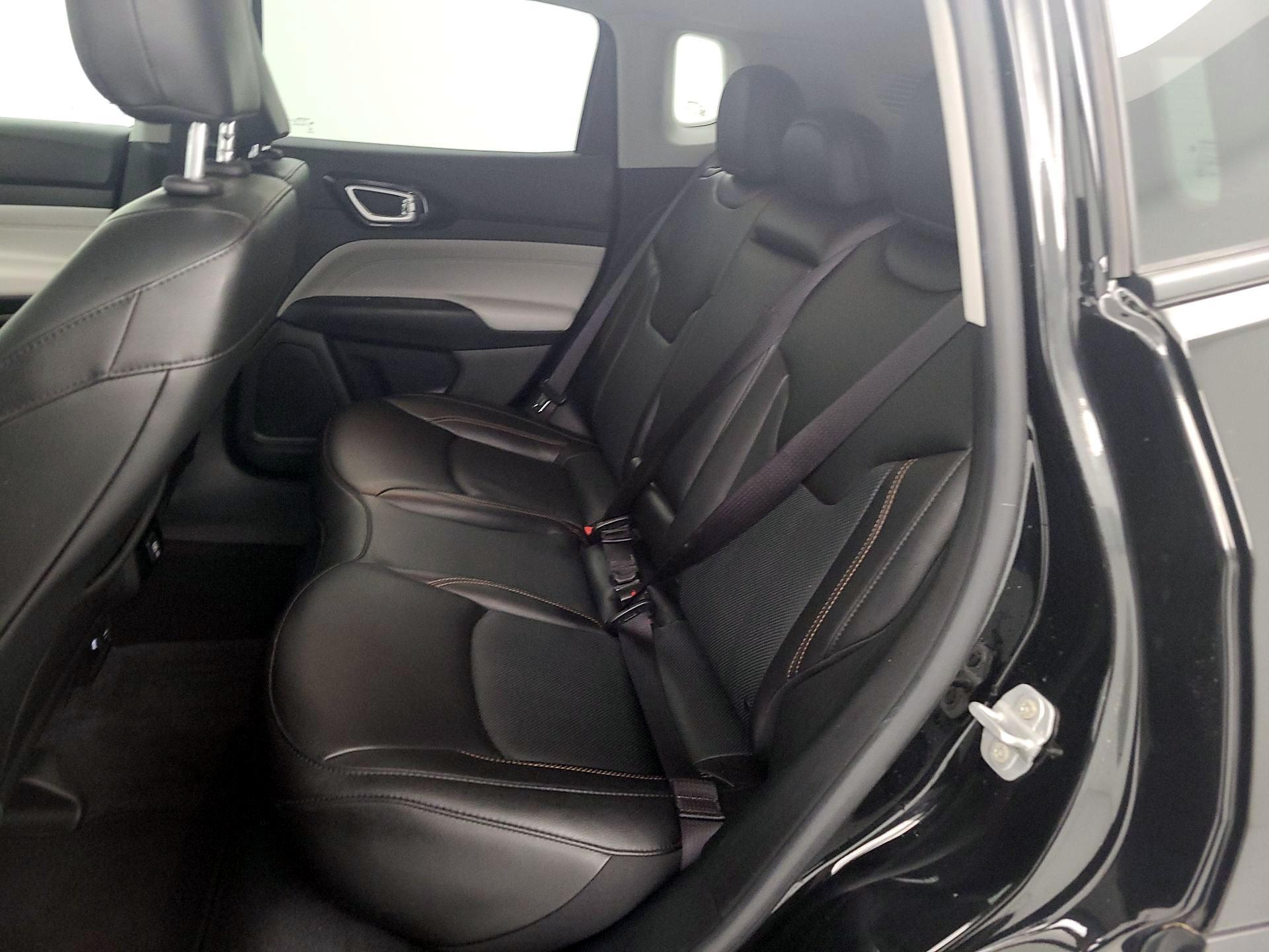 Thumbnail: 2022 Jeep Compass - 19