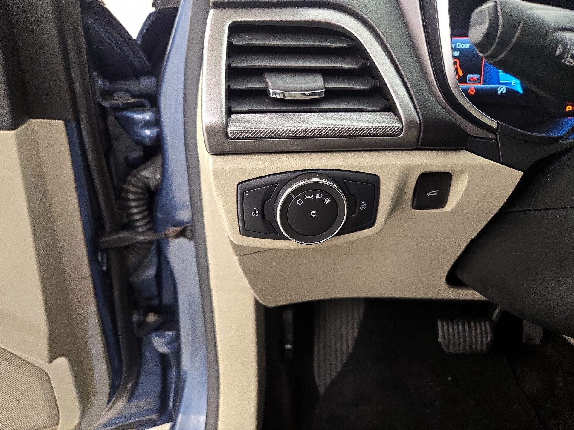 Thumbnail: 2019 Ford Fusion - 13