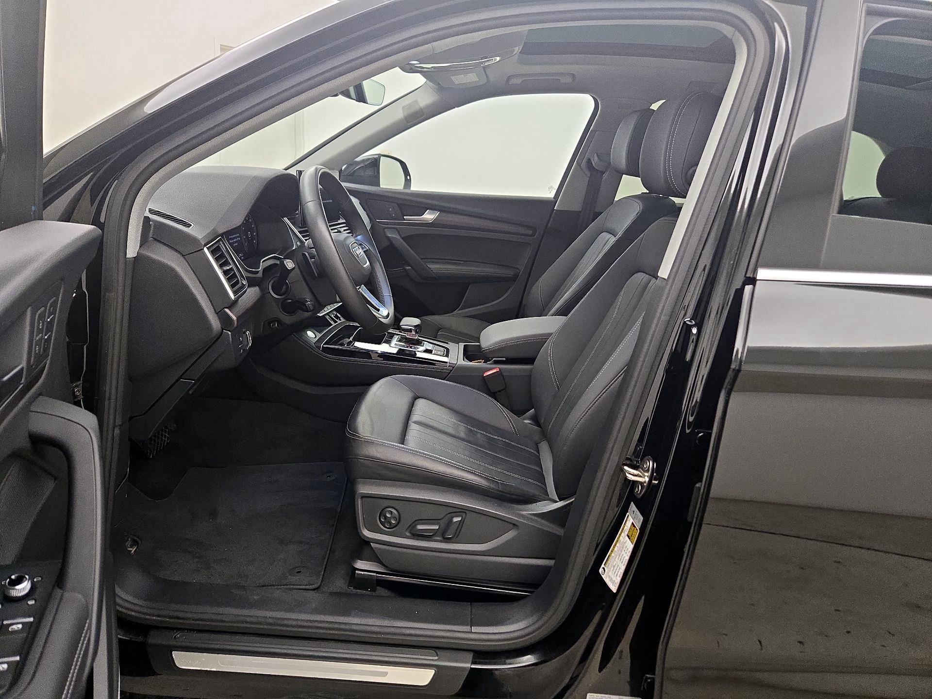 Thumbnail: 2024 Audi Q5 - 11