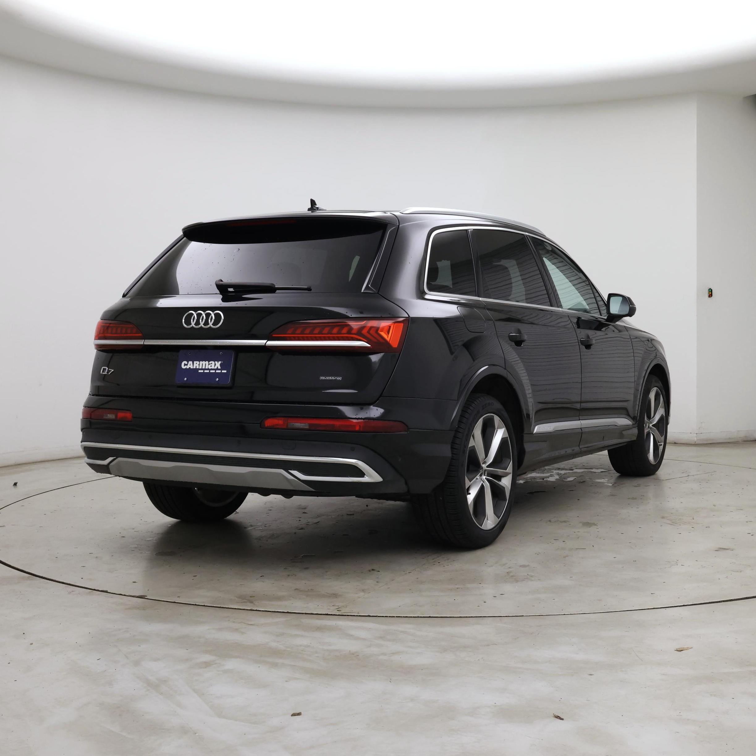 Thumbnail: 2022 Audi Q7 - 8