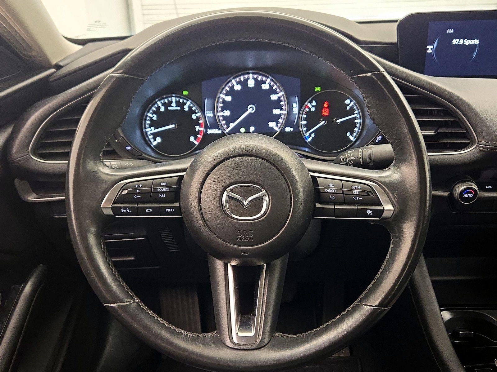 2024 Mazda Mazda3 Select Sport - Photo 11