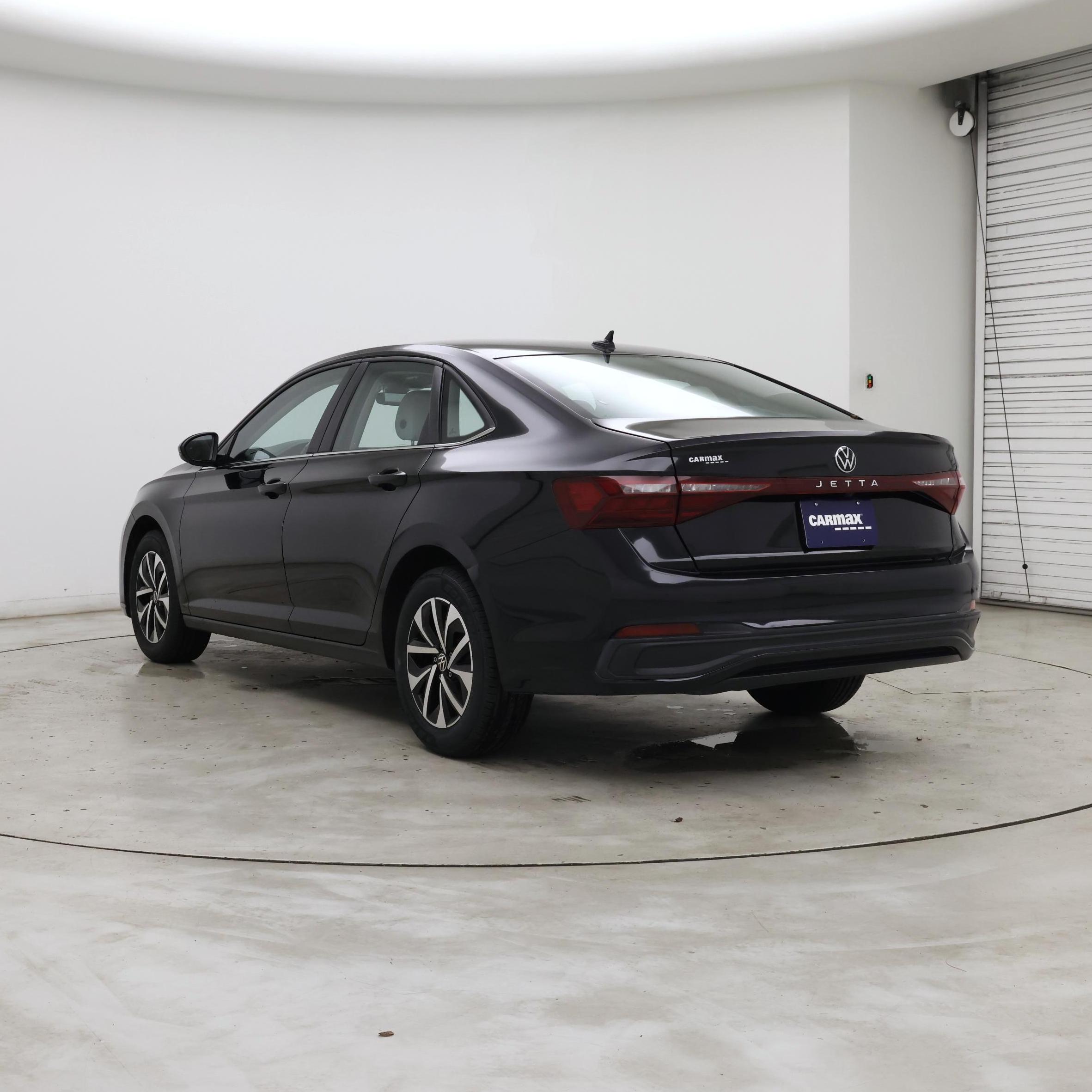 Thumbnail: 2025 Volkswagen Jetta - 2