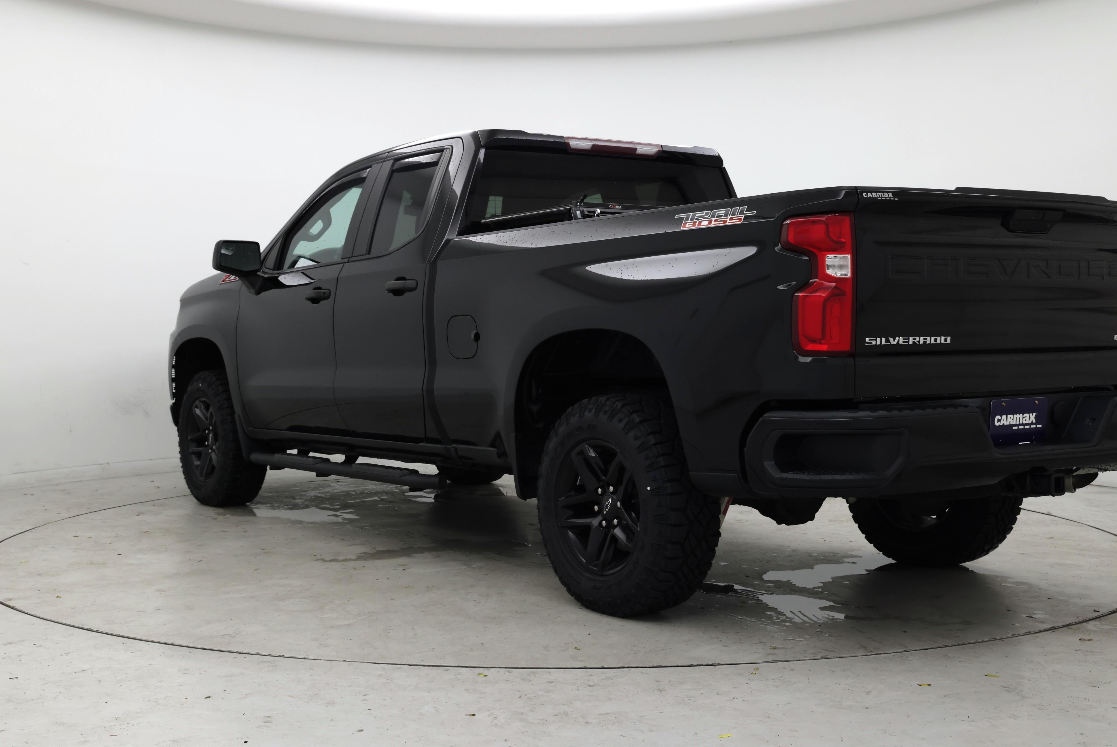 Thumbnail: 2020 Chevrolet Silverado 1500 - 2