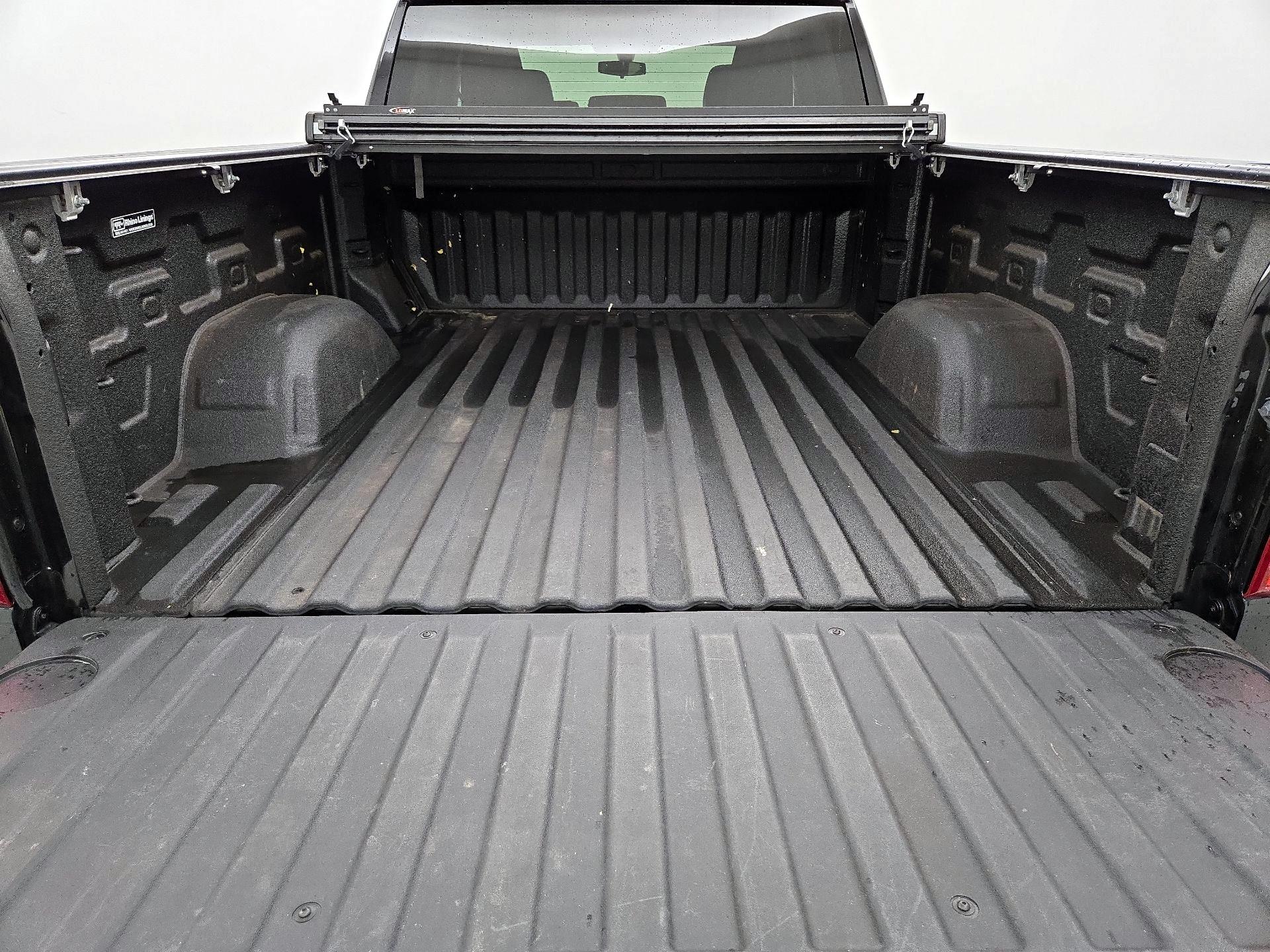 Thumbnail: 2020 Chevrolet Silverado 1500 - 20