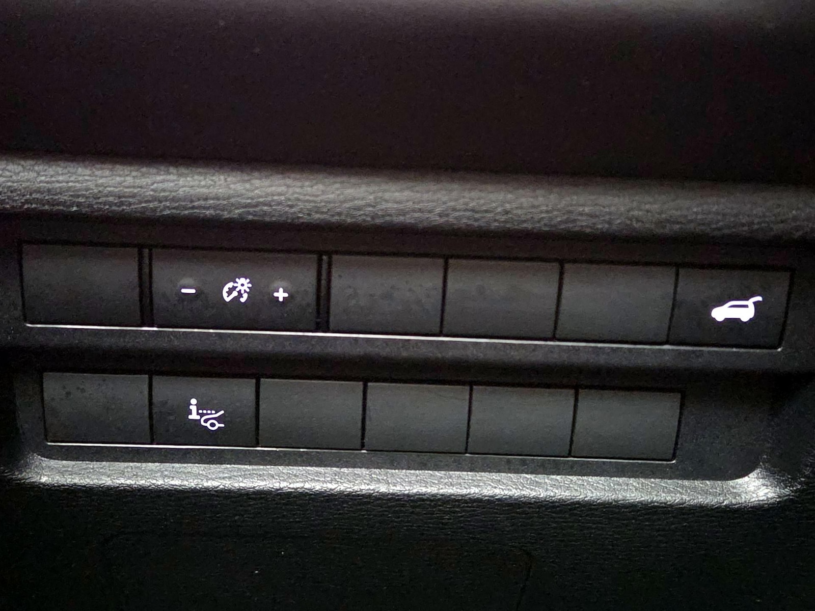 2023 Mitsubishi Outlander SEL - Photo 14
