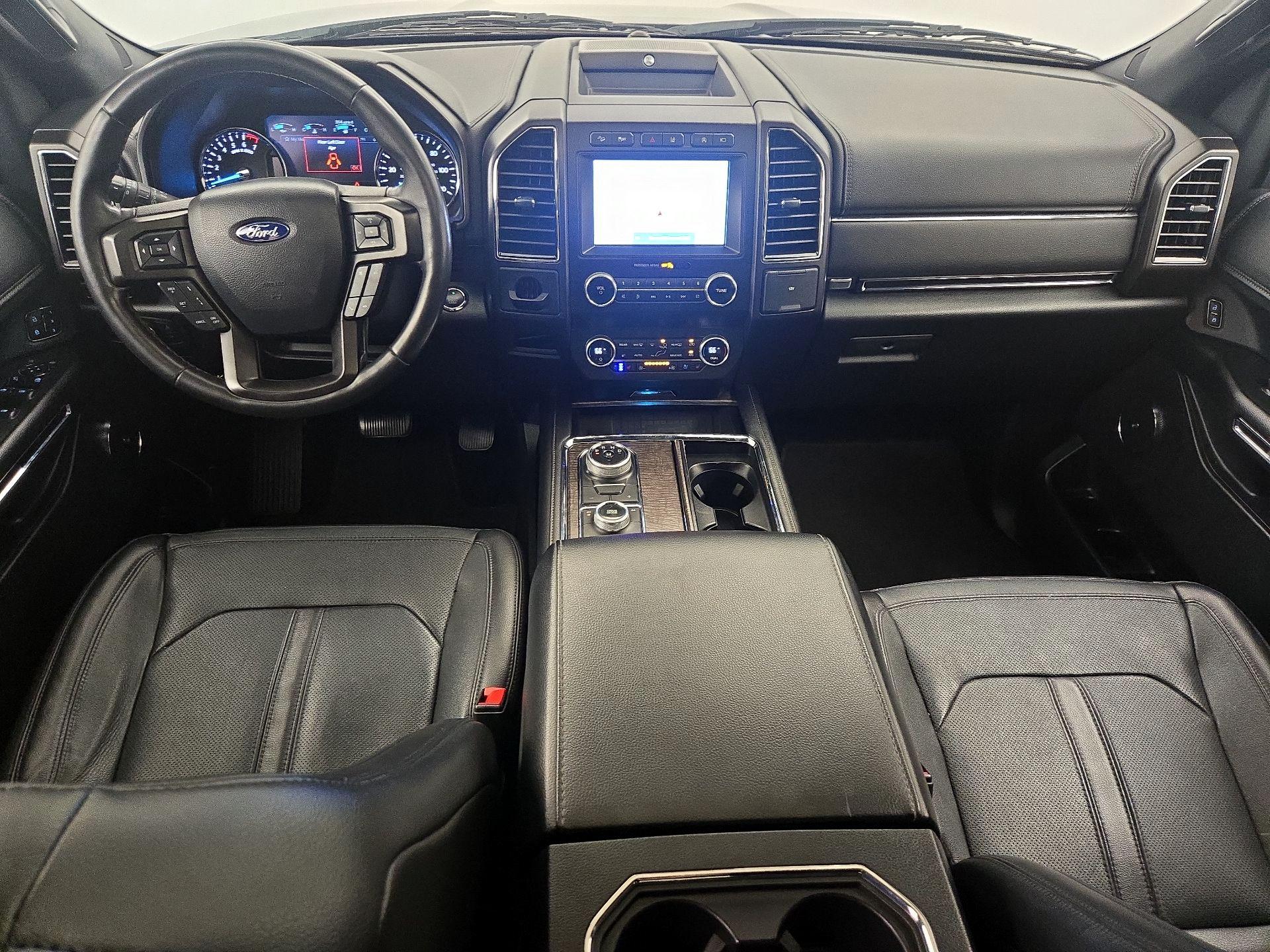 Thumbnail: 2019 Ford Expedition - 9