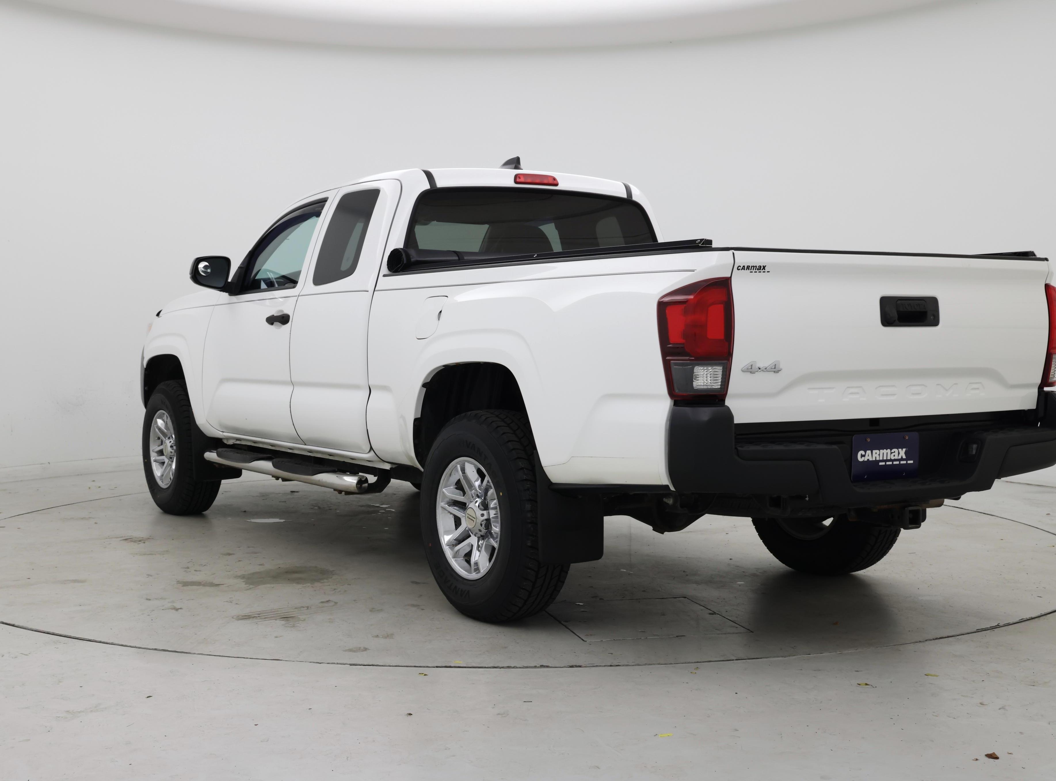 Thumbnail: 2020 Toyota Tacoma - 2