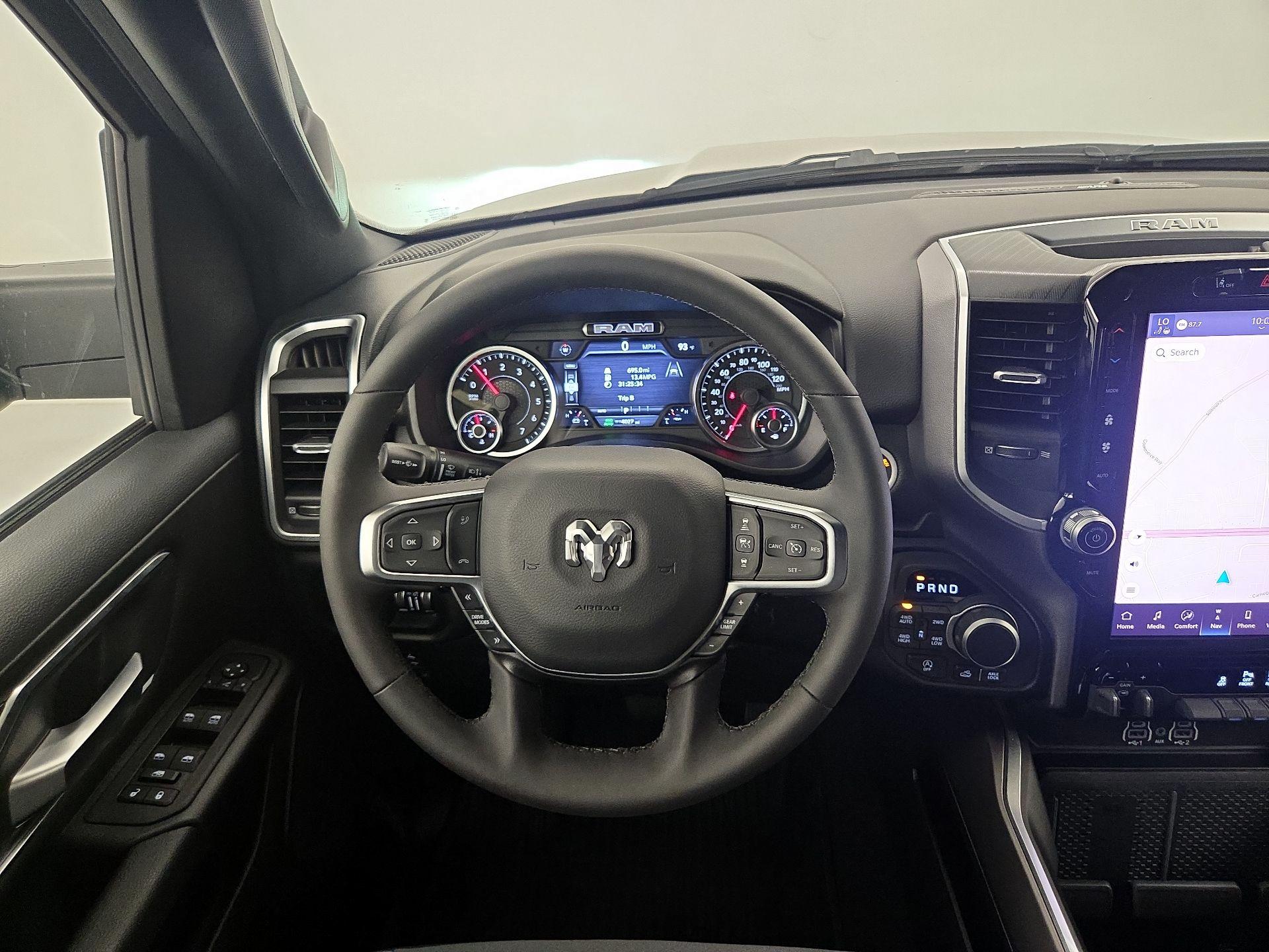 Thumbnail: 2025 RAM 1500 - 10