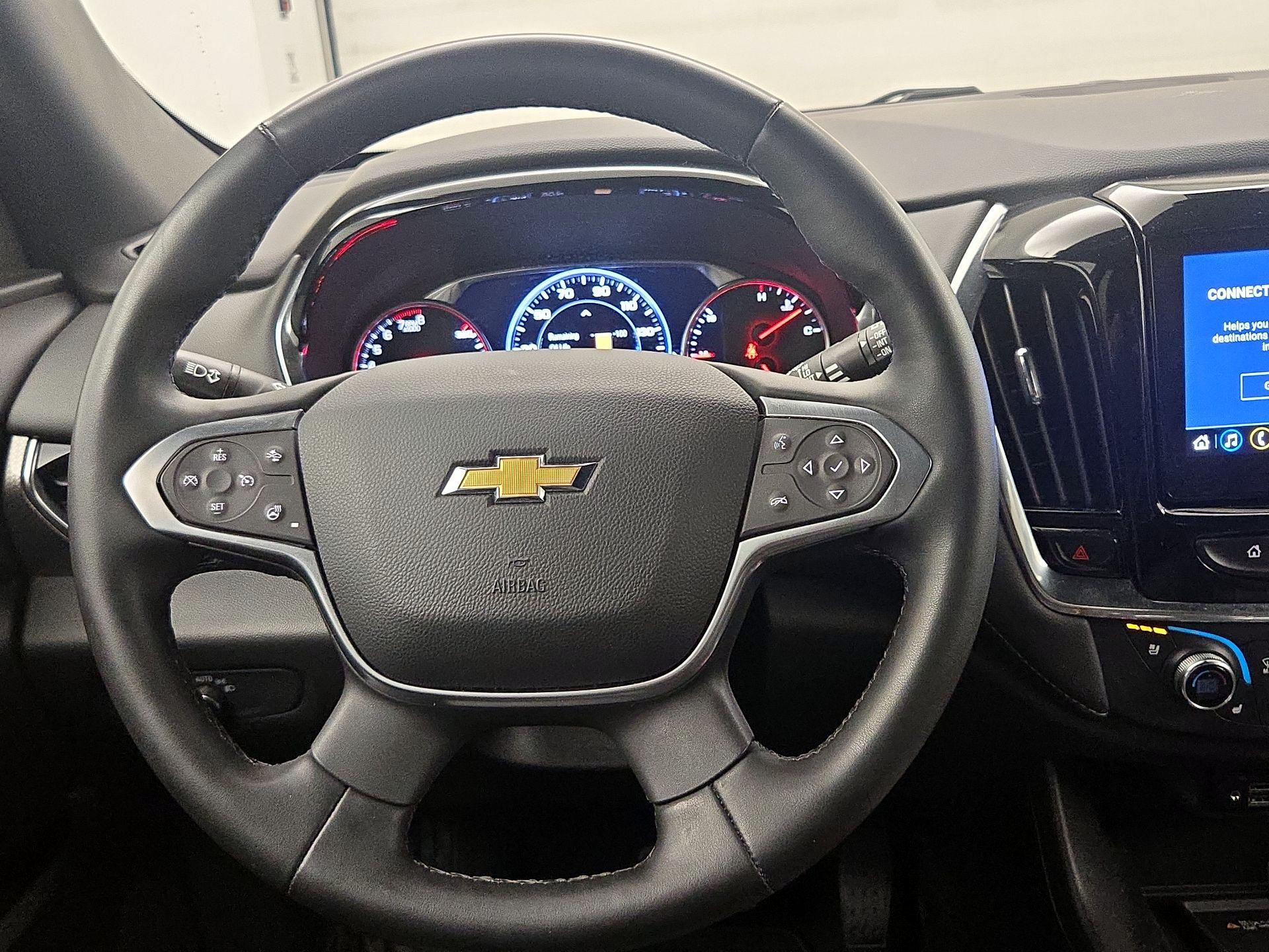 Thumbnail: 2023 Chevrolet Traverse - 10