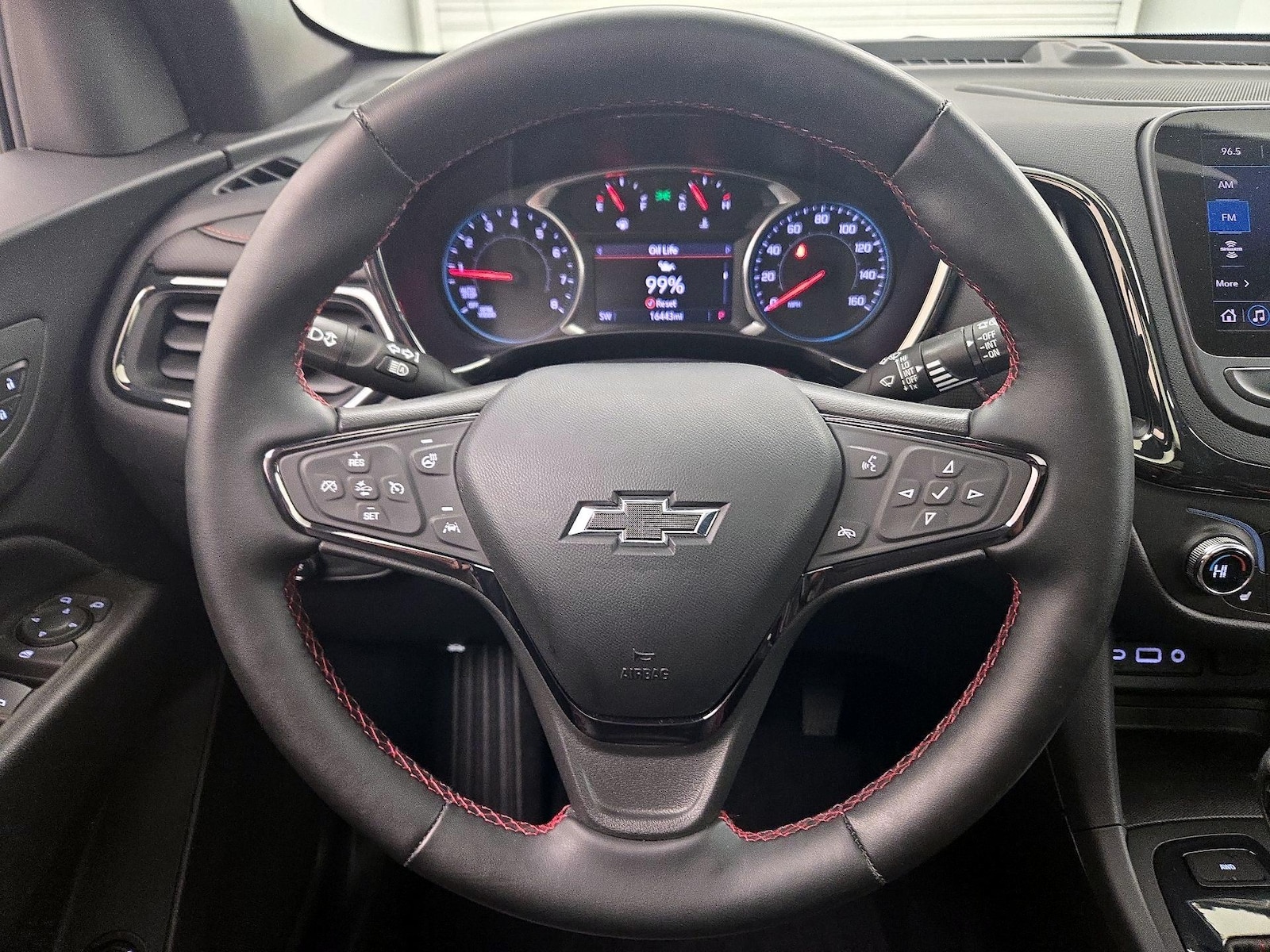 2023 Chevrolet Equinox RS - Photo 11