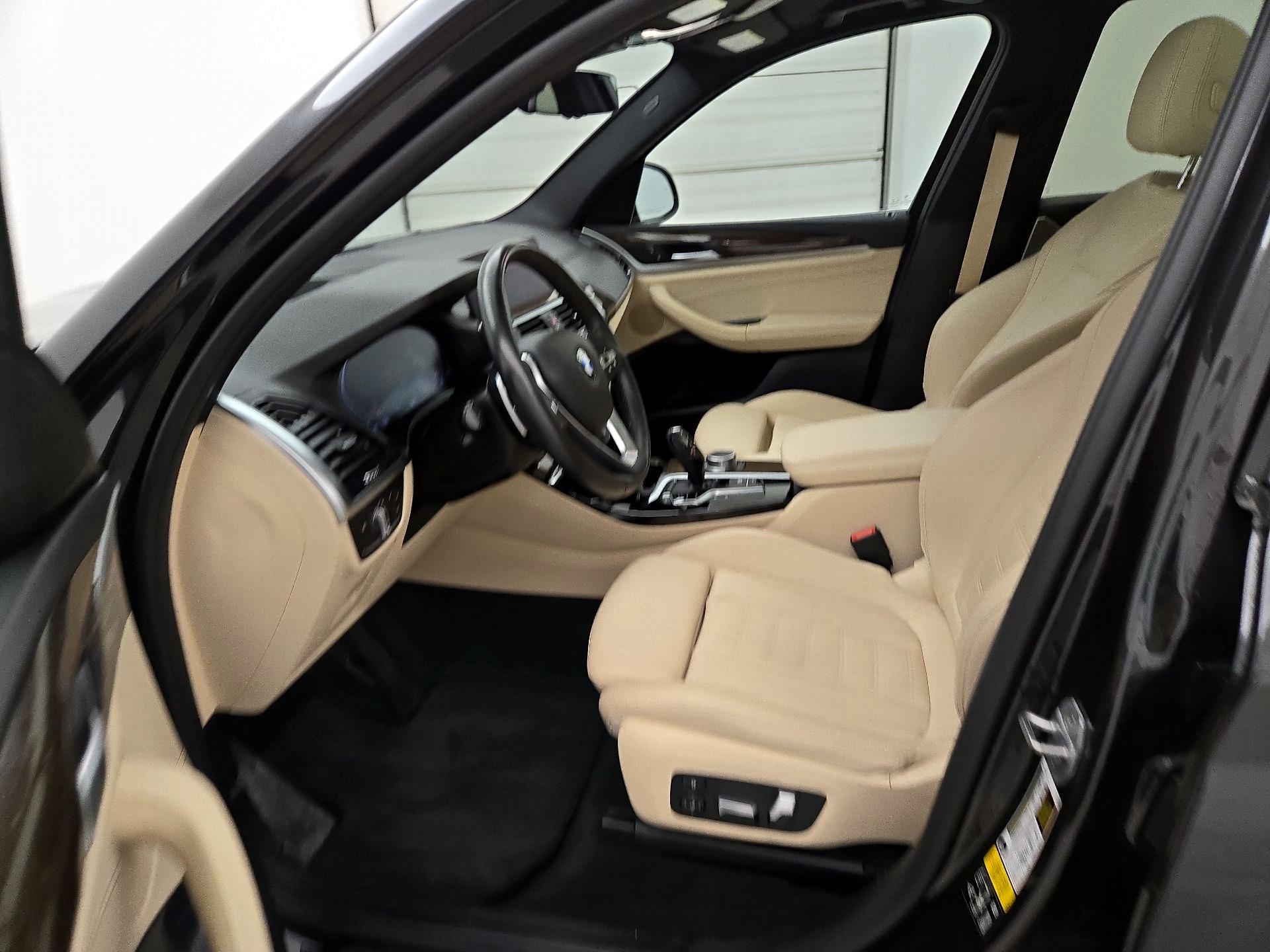 Thumbnail: 2020 BMW X3 - 11