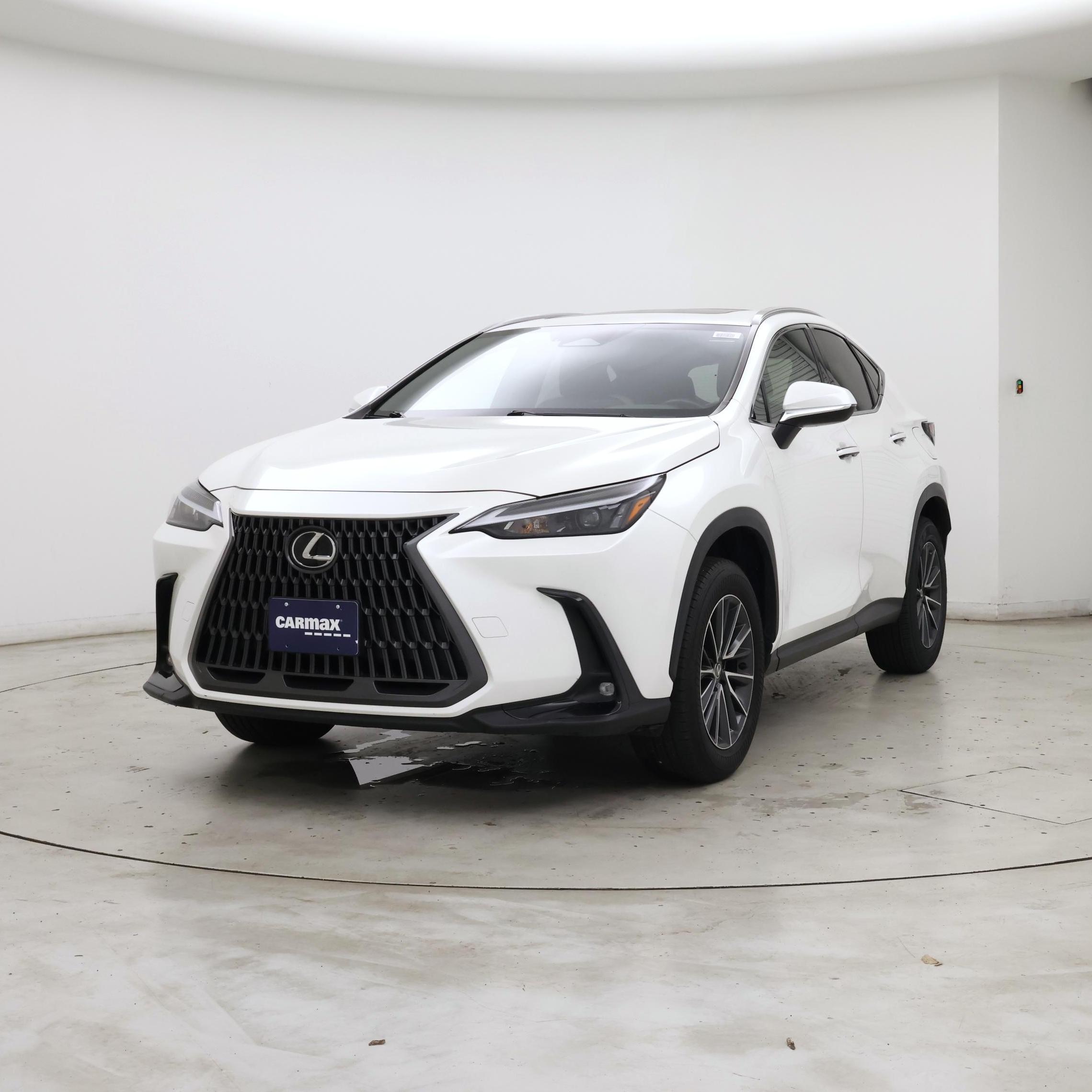 Thumbnail: 2024 Lexus NX - 4