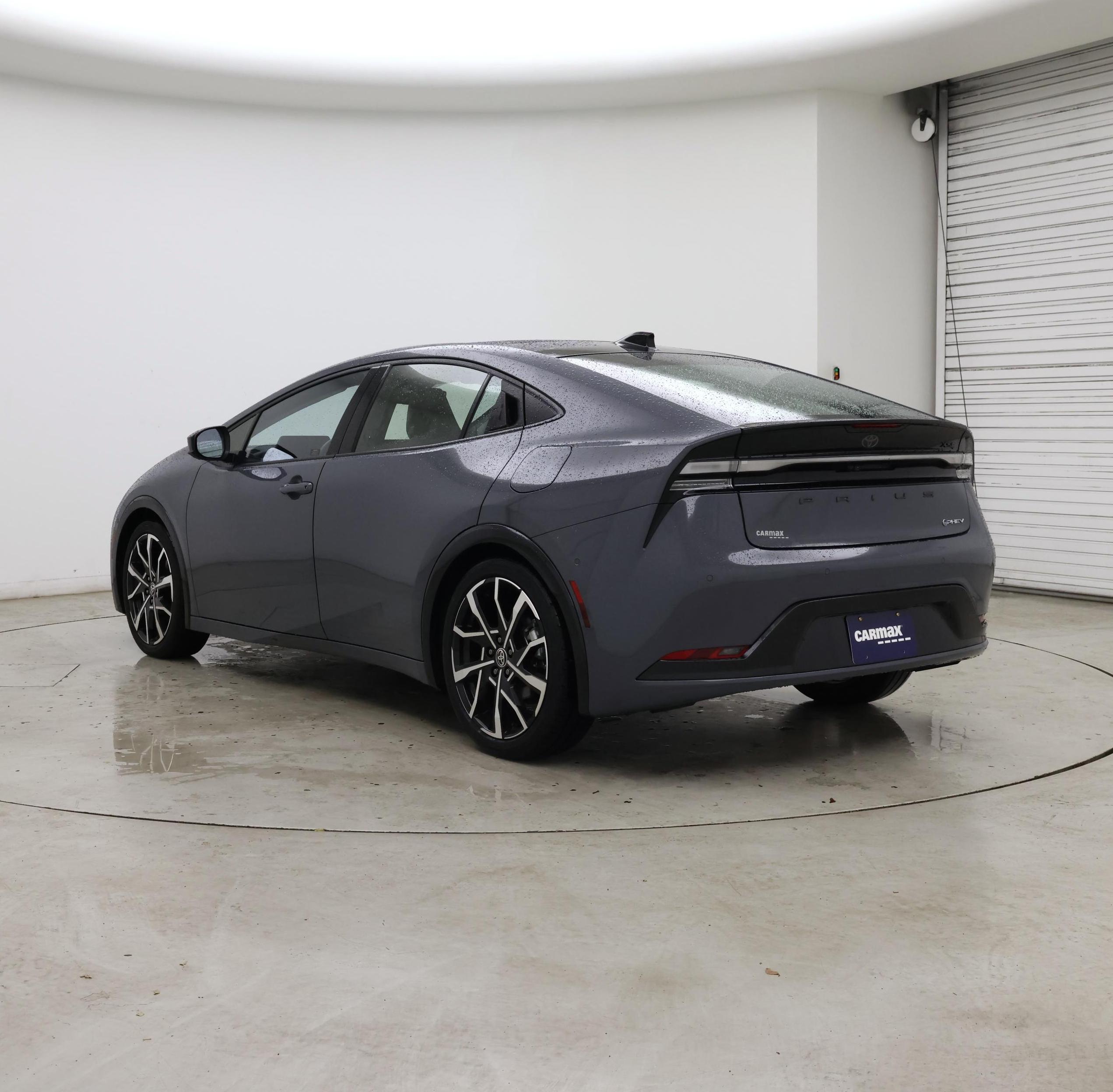 Thumbnail: 2025 Toyota Prius - 2