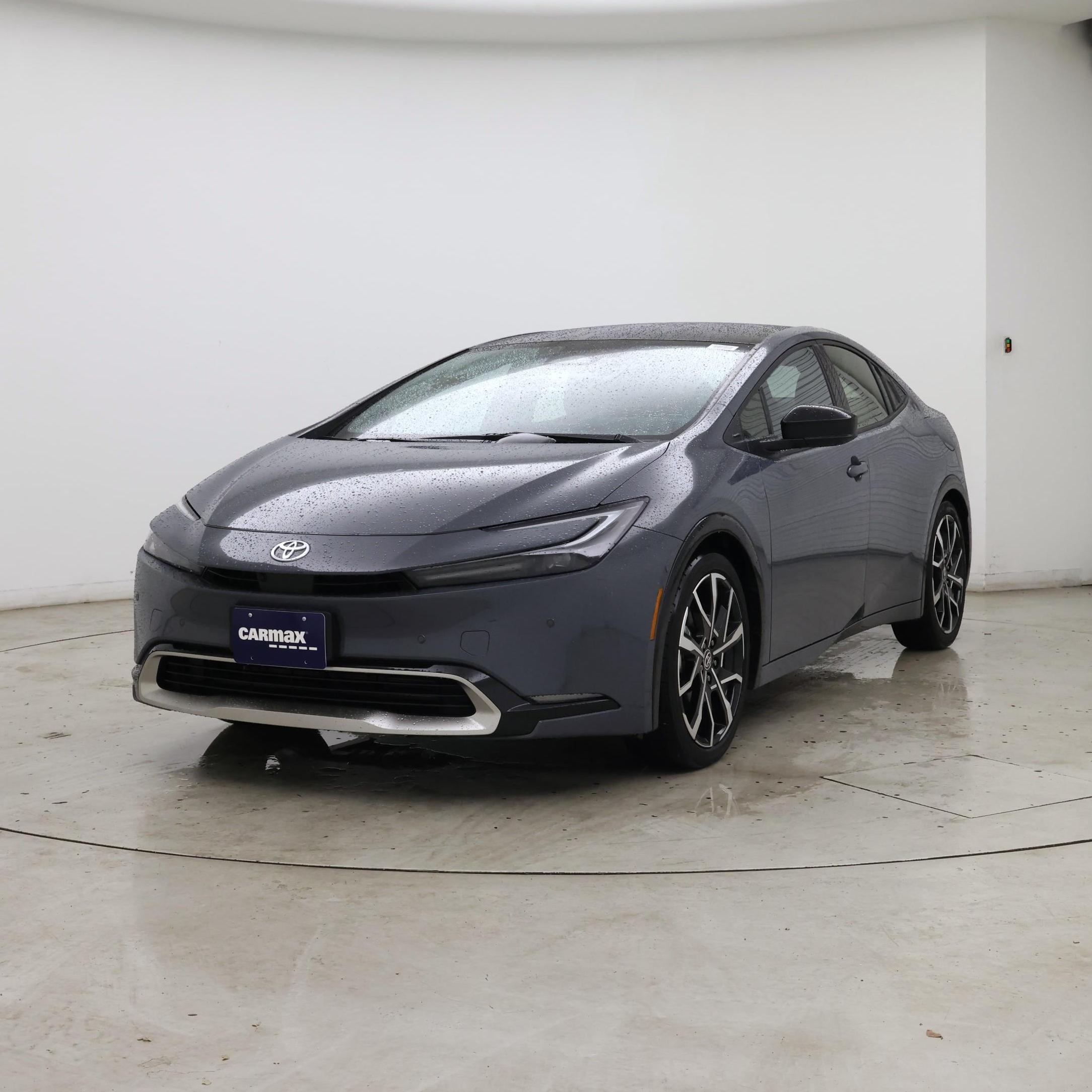 Thumbnail: 2025 Toyota Prius - 4