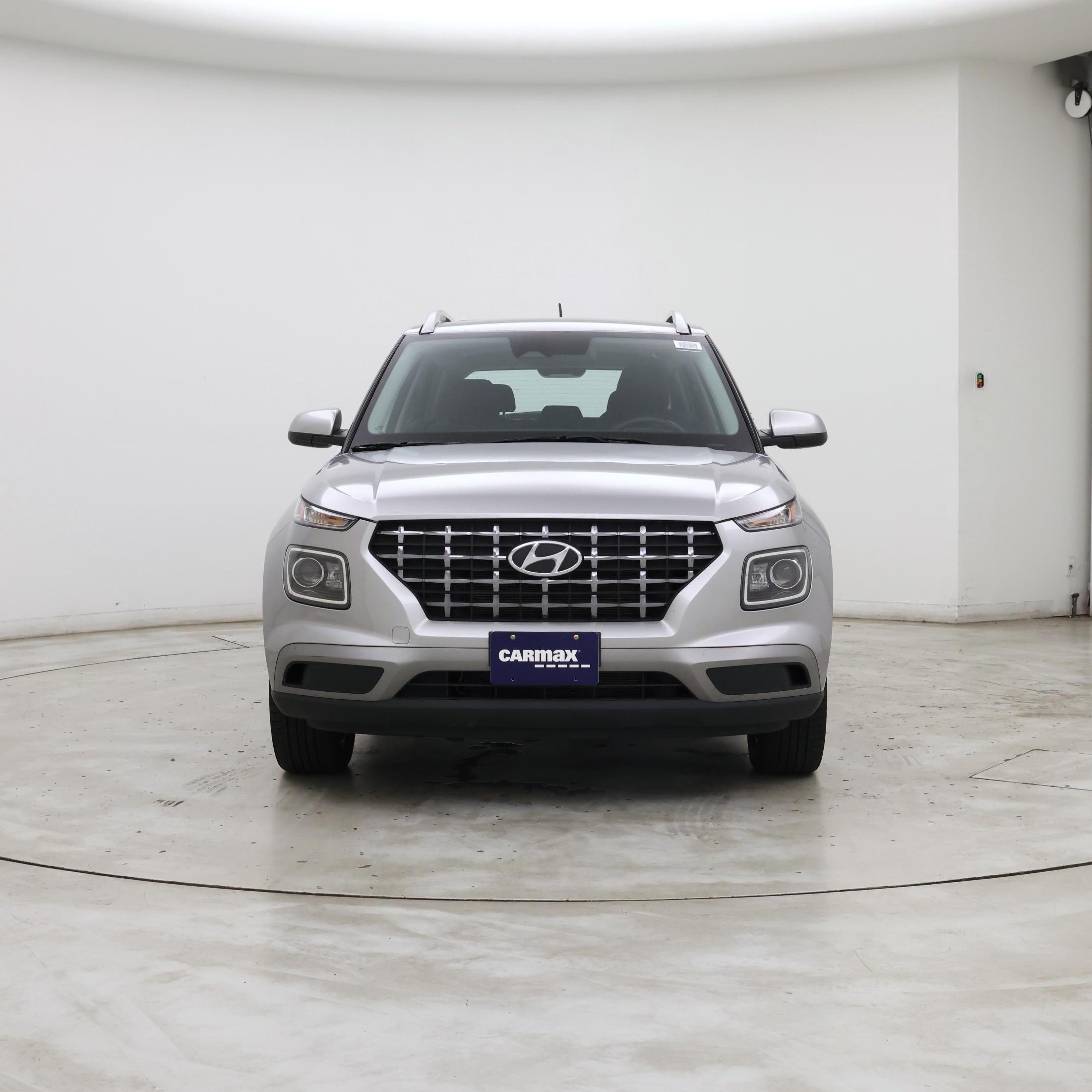 Thumbnail: 2023 Hyundai Venue - 5
