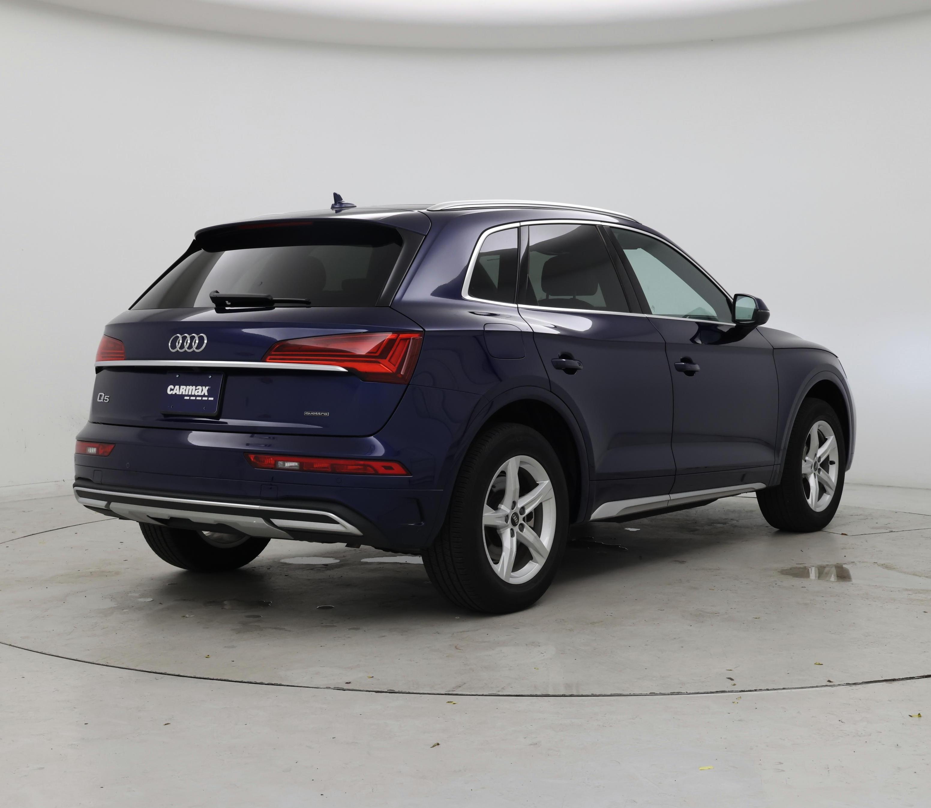 Thumbnail: 2024 Audi Q5 - 8
