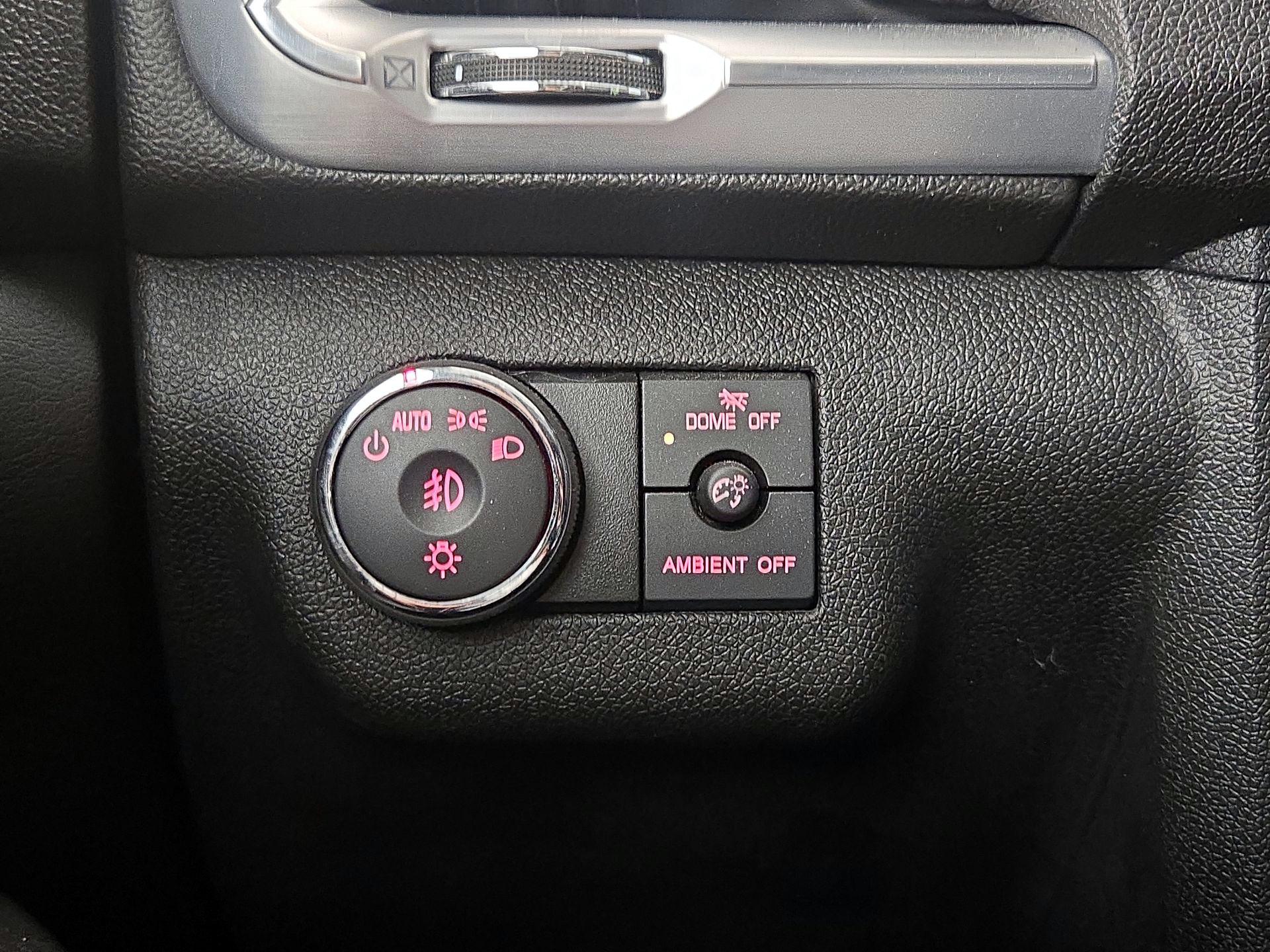 Thumbnail: 2015 GMC Acadia - 13