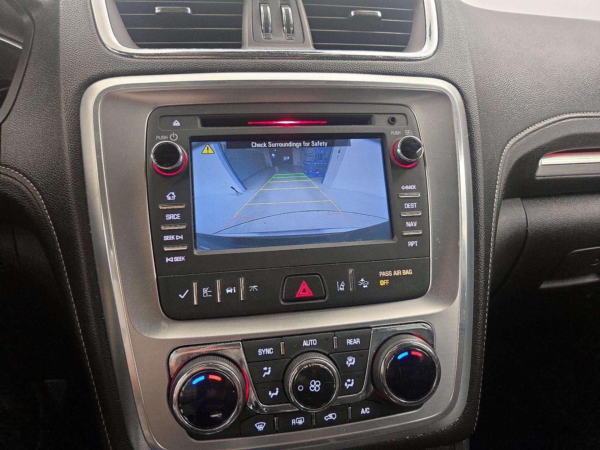 Thumbnail: 2015 GMC Acadia - 15
