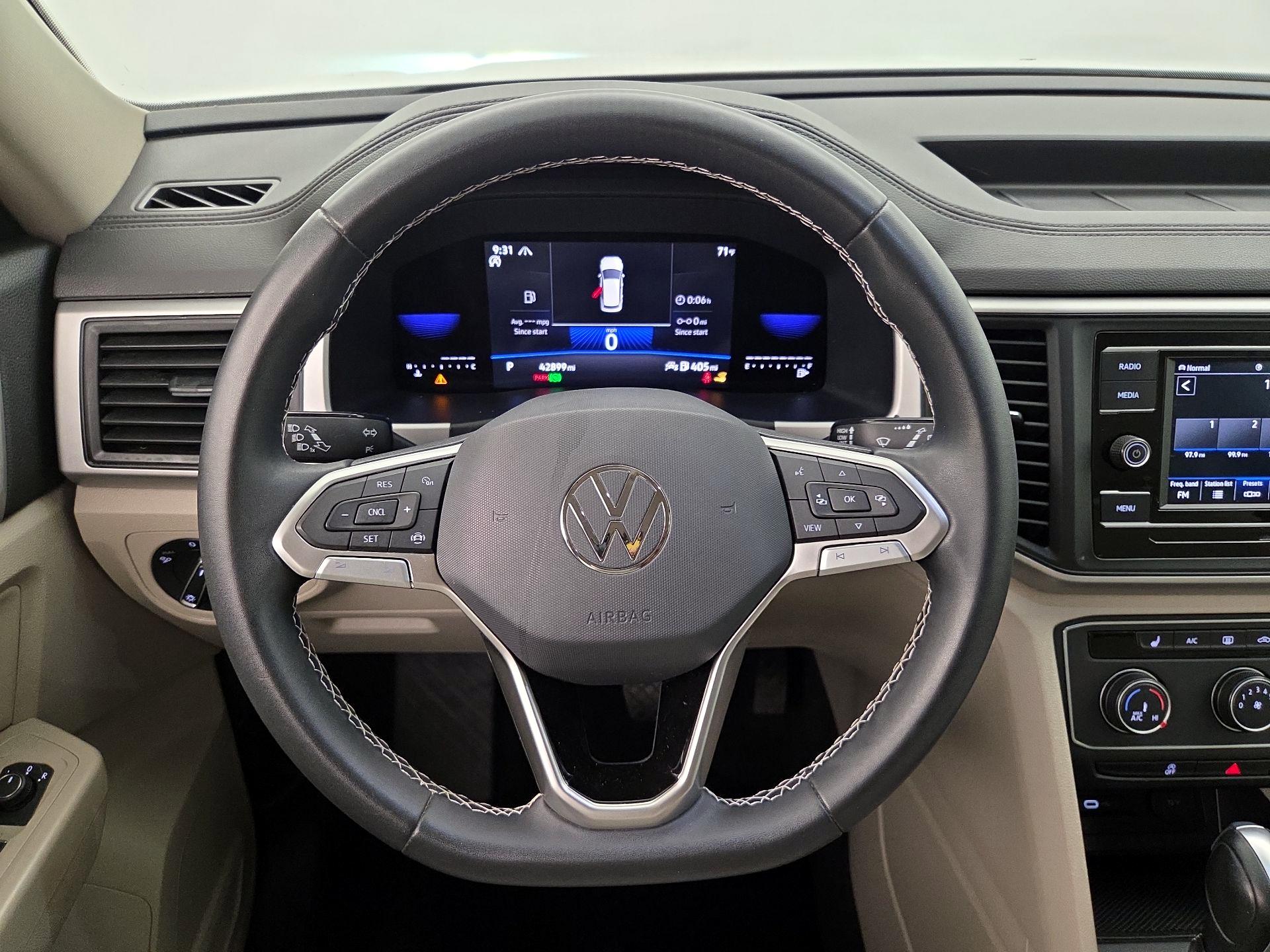 Thumbnail: 2023 Volkswagen Atlas - 10