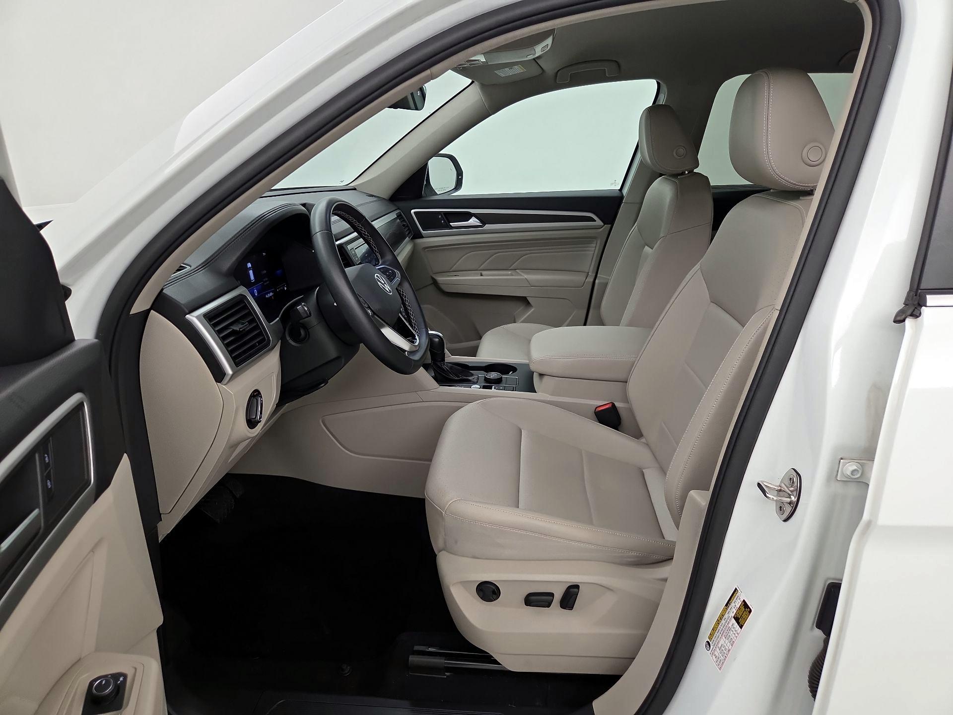 Thumbnail: 2023 Volkswagen Atlas - 11