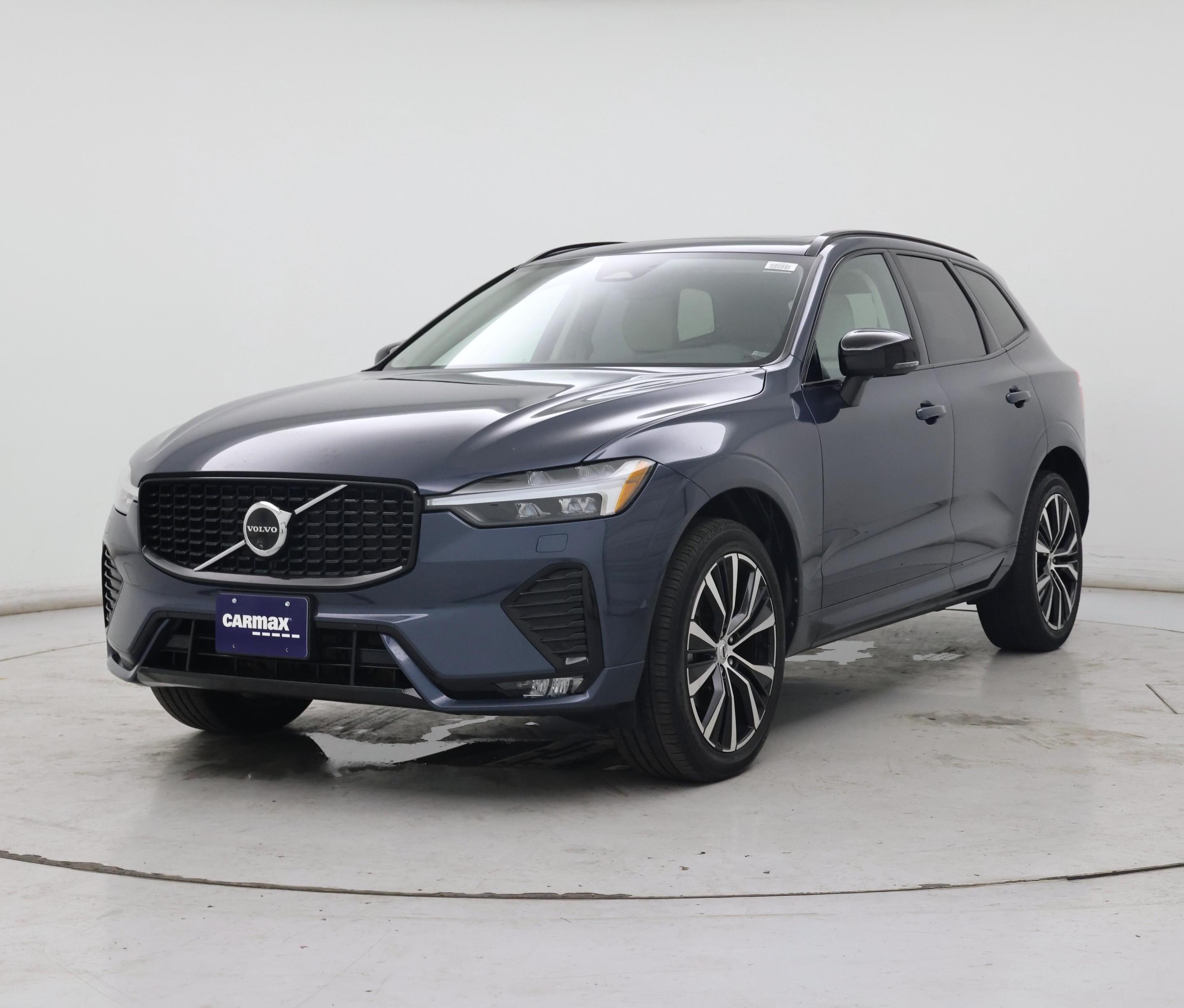 Thumbnail: 2025 Volvo XC60 - 4