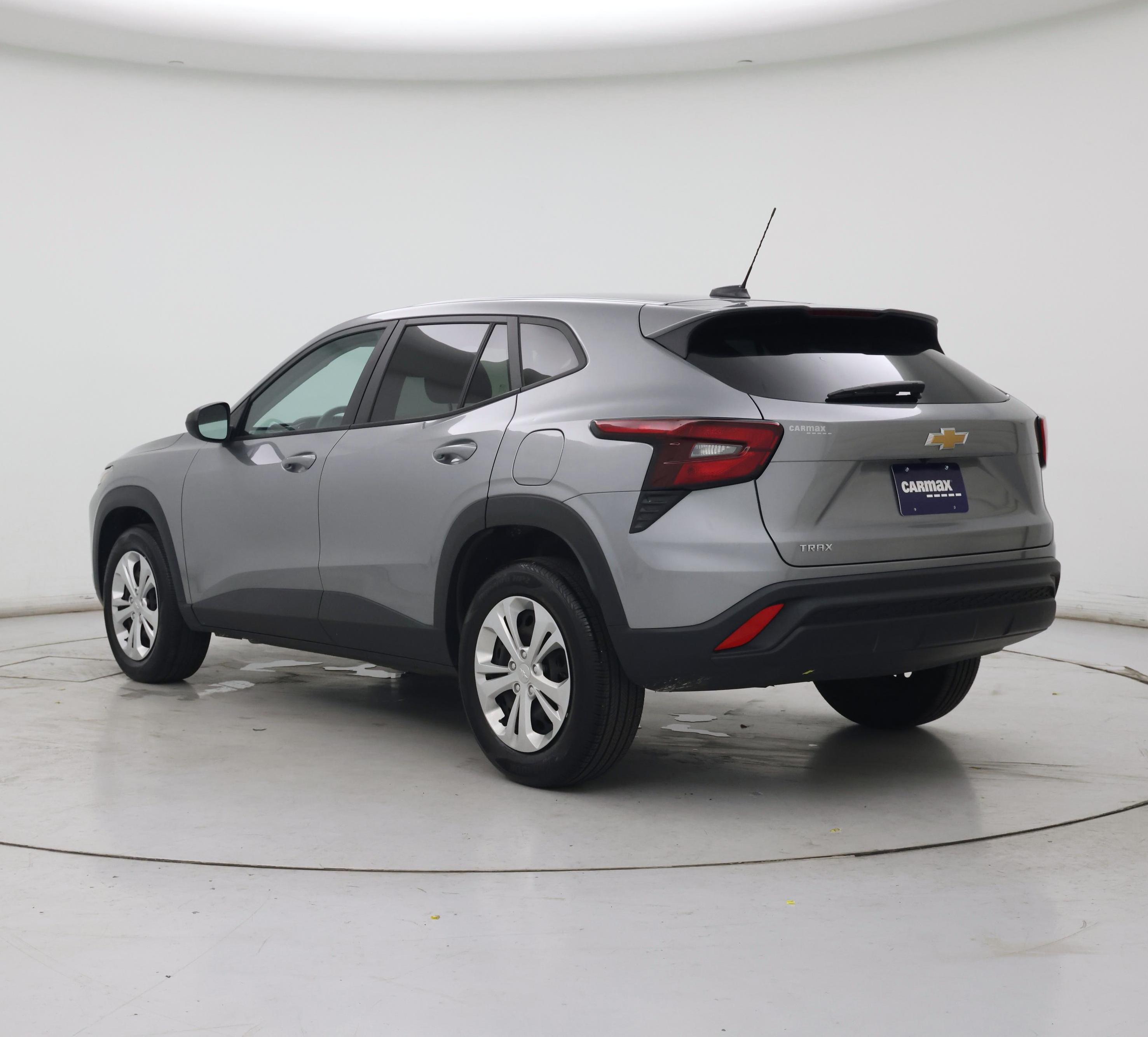 Thumbnail: 2024 Chevrolet Trax - 2