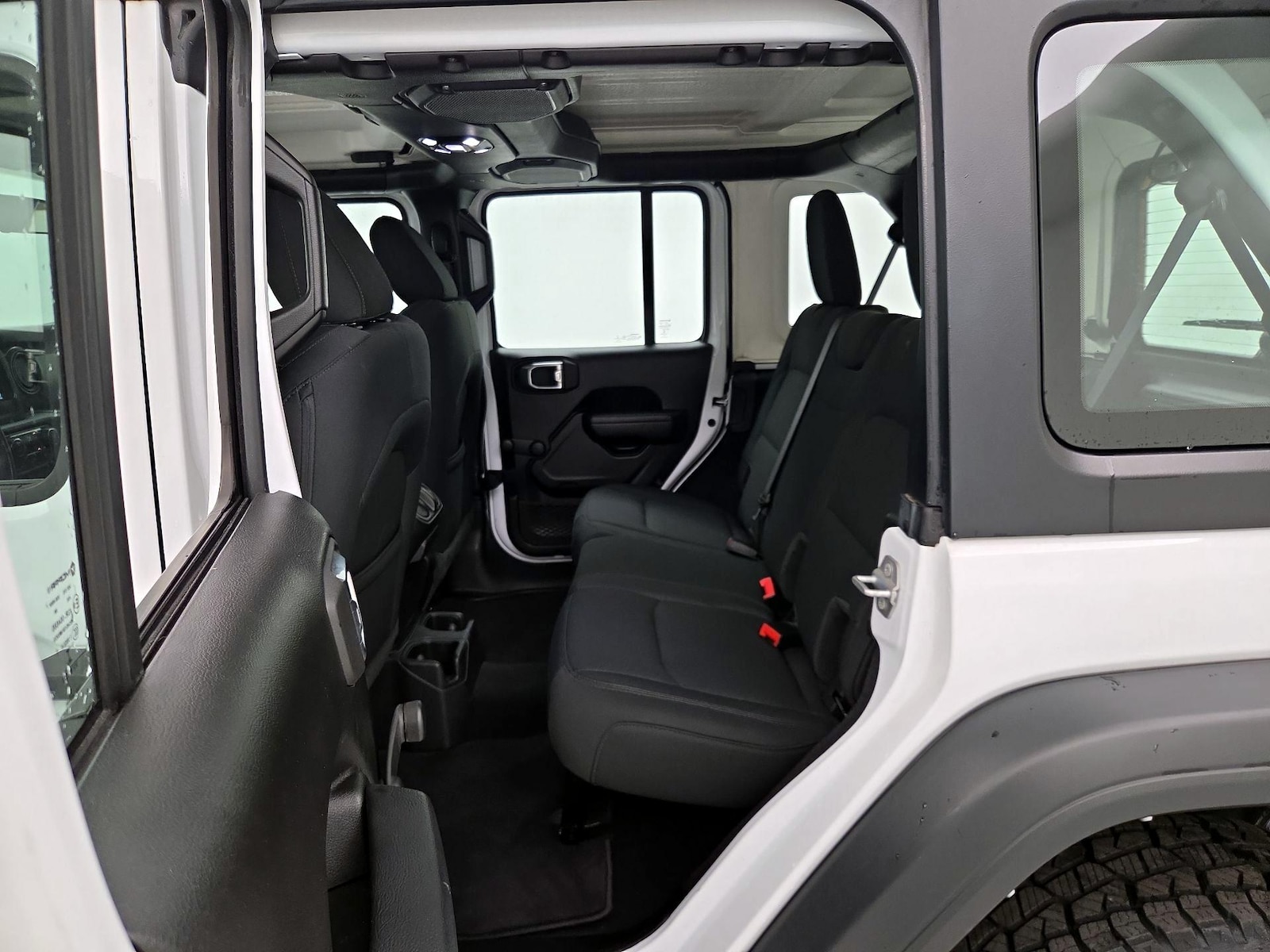 2022 Jeep Wrangler Unlimited Sport - Photo 21