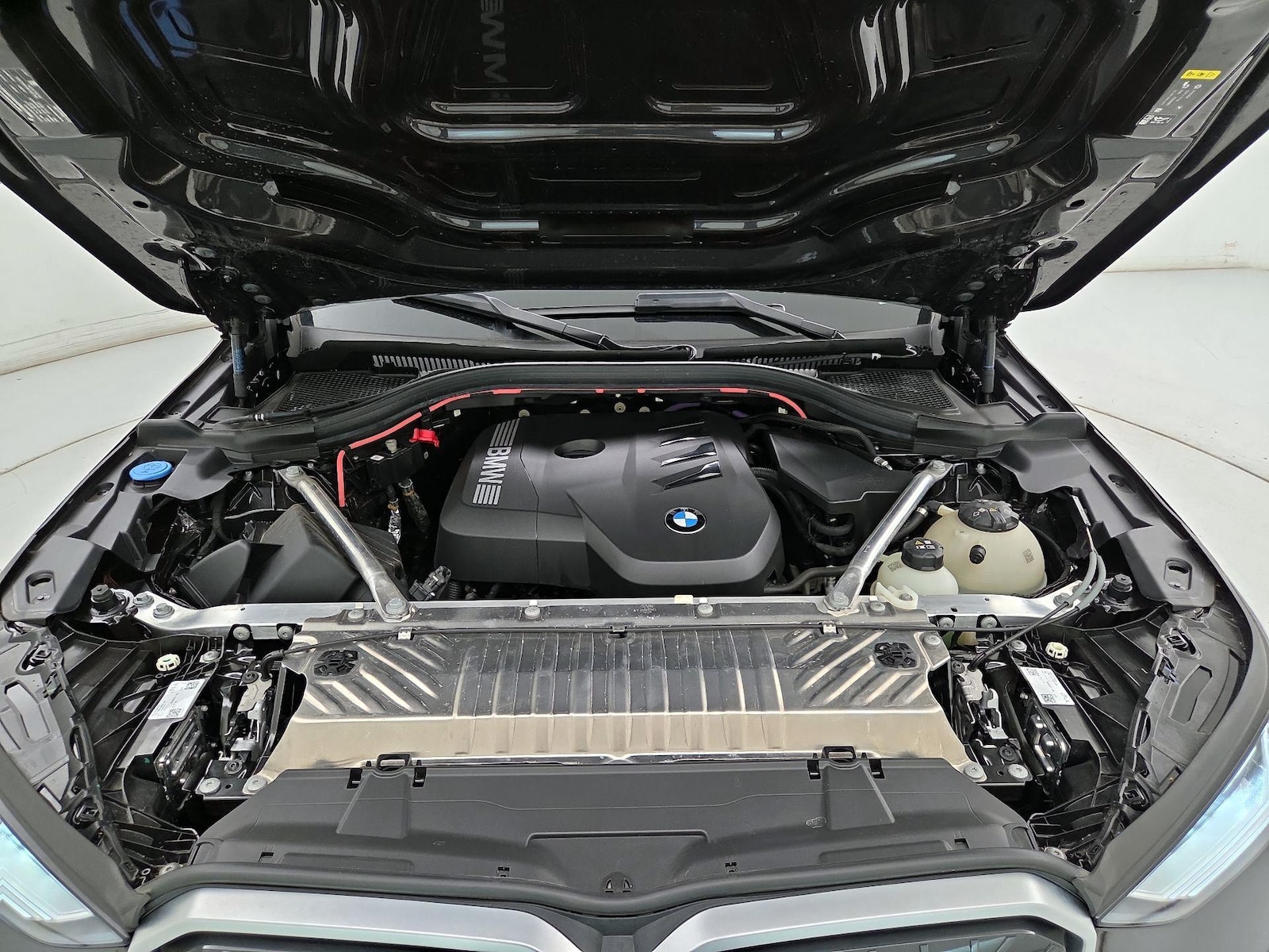2025 BMW X3 30 - Photo 23